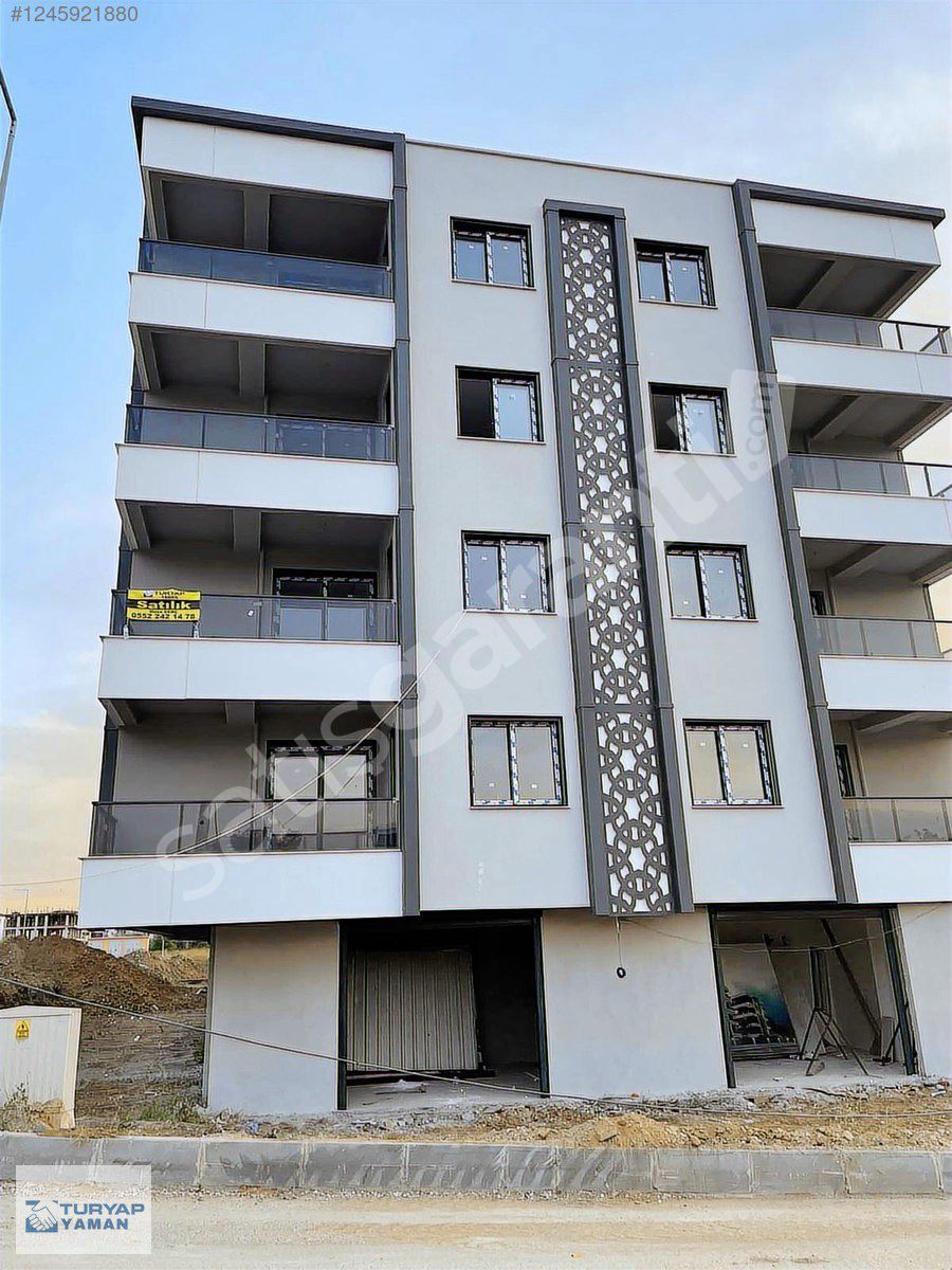 ERGENEKON'DA FİLE MARKET ÜSTÜ OTOPARK GENİŞ 155 m2 3+1 LÜX DAİRE