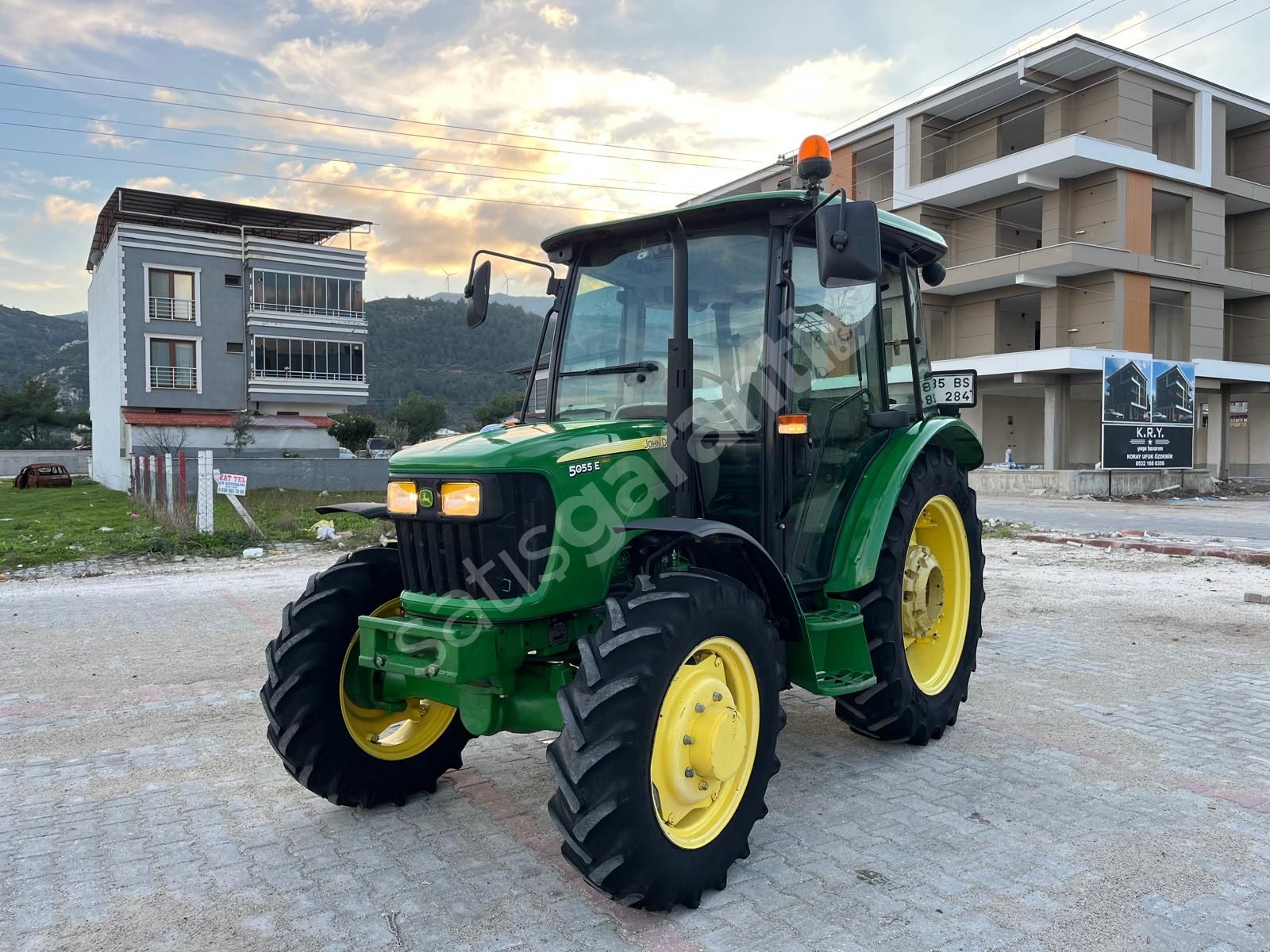 2016 JOHN DEERE 5055E ÇEKER KABİN-KLİMA ELEKTR PS