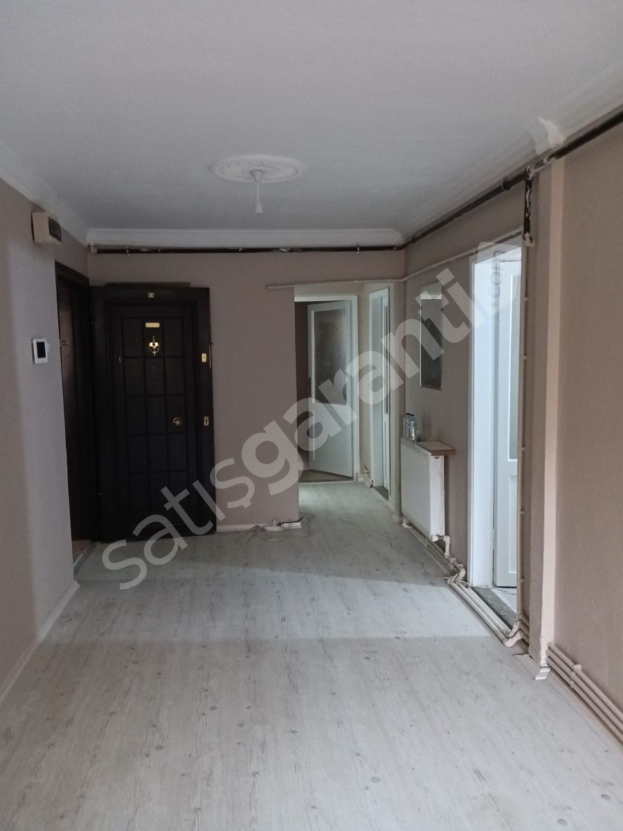 Bursa Yıldırım Namazgah Emirsultan Mah masrafsız satılık 2+1 daire