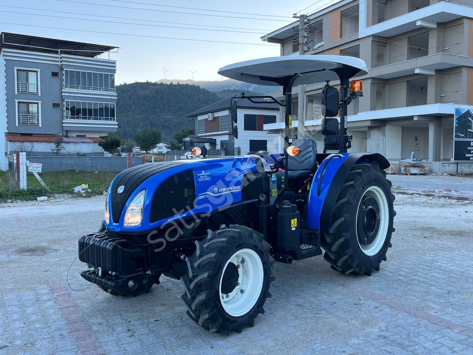 2024 N.HOL T580S DT SÜRÜNGEN VİTESLİ SIFIR