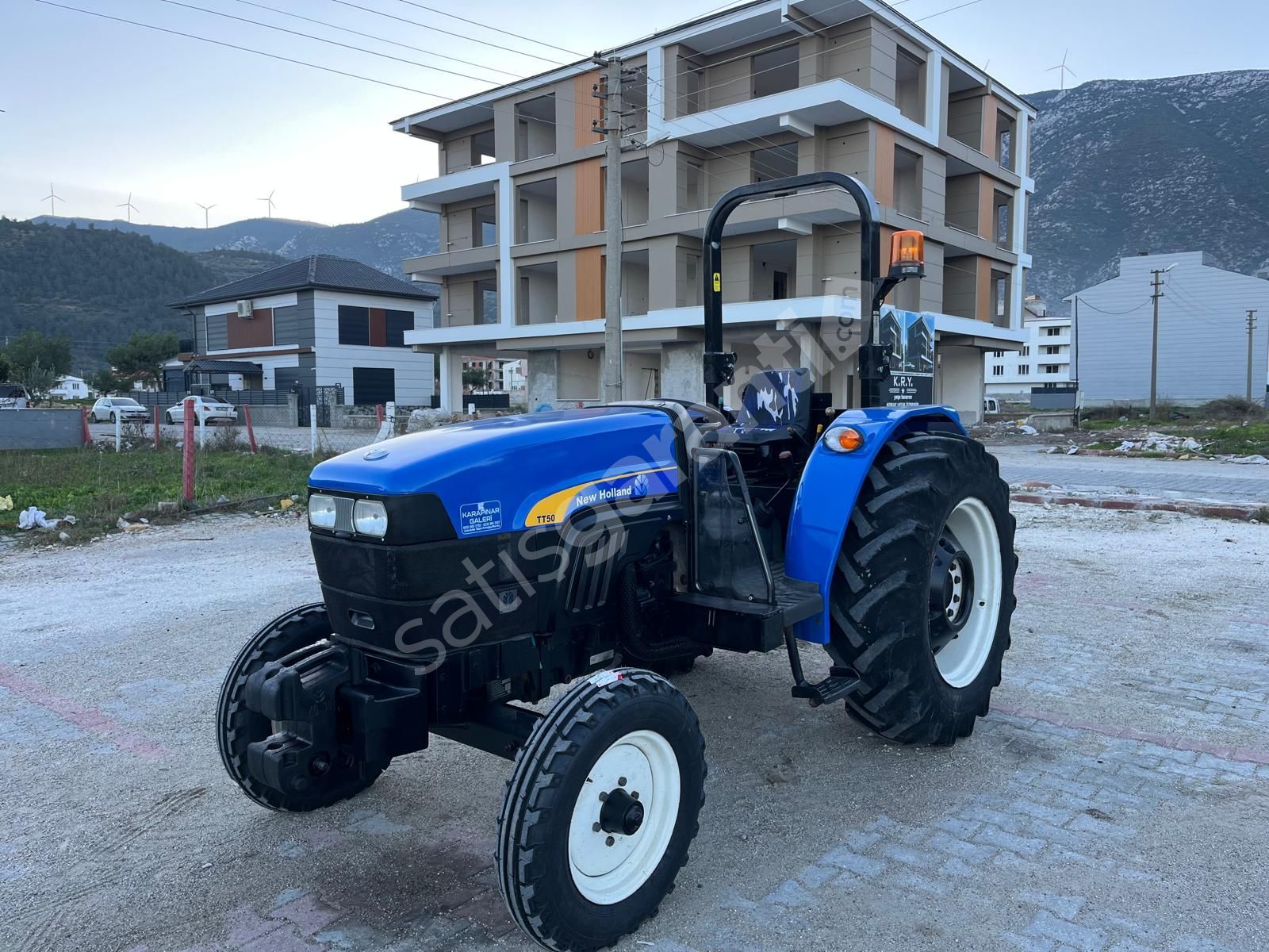 2008 MODEL NEW HOLLAND TT 50