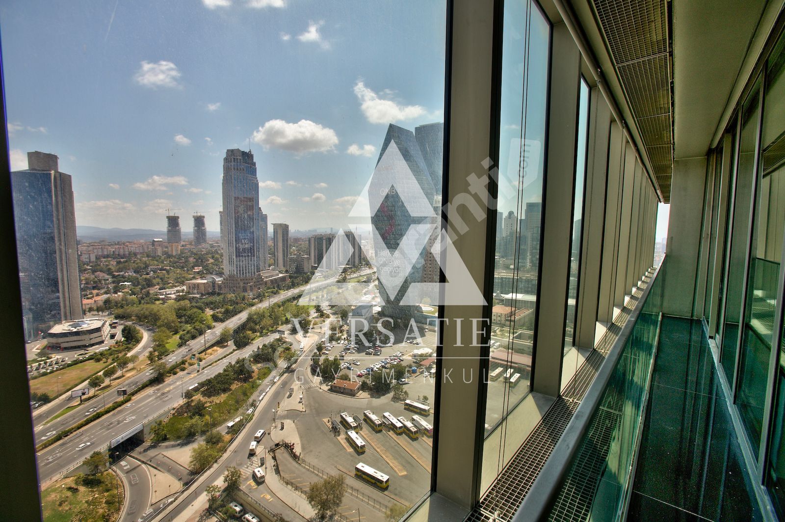 Sapphire Residence Boğaz Manzaralı Eşyalı&Eşyasız Kiralık 6+1