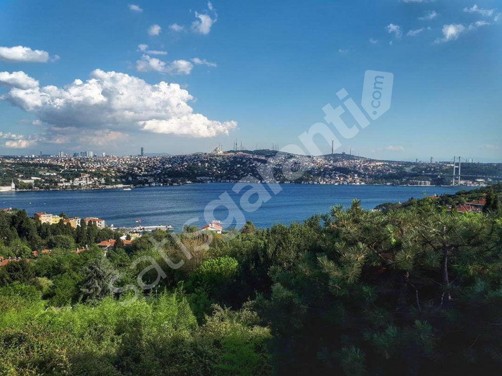 Bebek Koruda Bahçeli, Yüksek Tavanlı, Birleştirilebilir 2 Daire