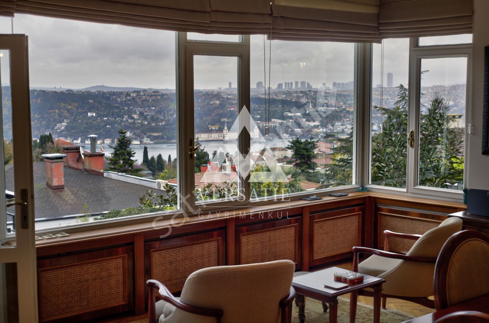 1. ULUS SOLDA MUHTEŞEM BOĞAZ MANZARALI KATTAB TEK DAİRE 320 M2