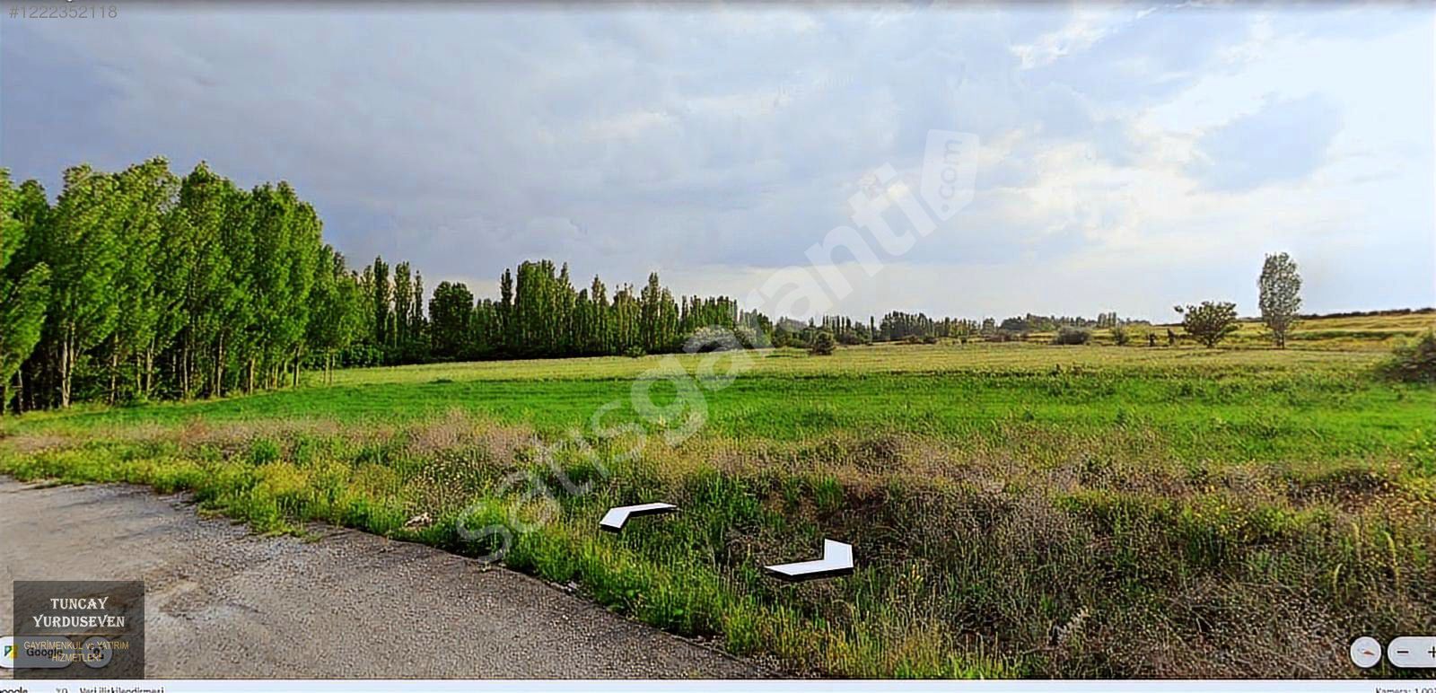 KAYMAZ MAHALLESİNDE RESMİ YOLLU ARAZİ