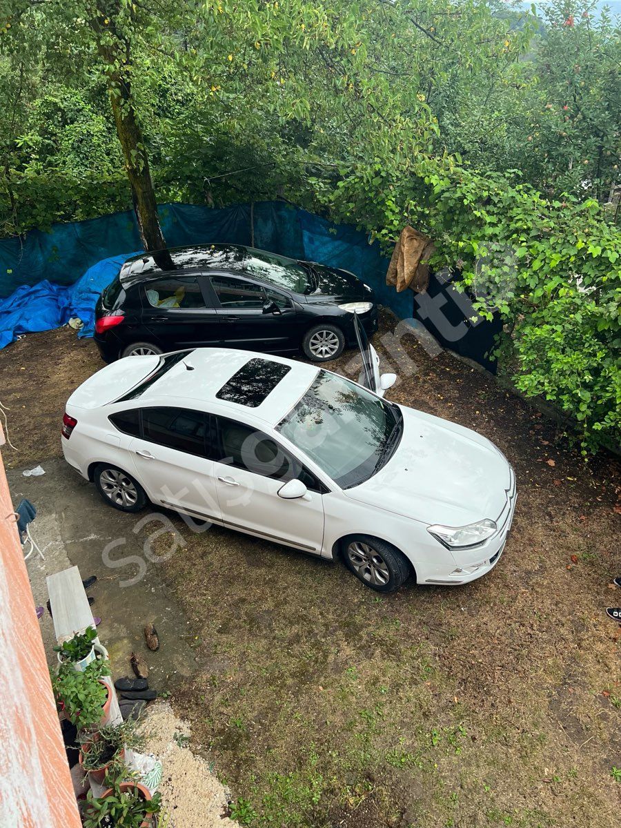 Sahibinden 1.6 e-hdi otomatik vites 