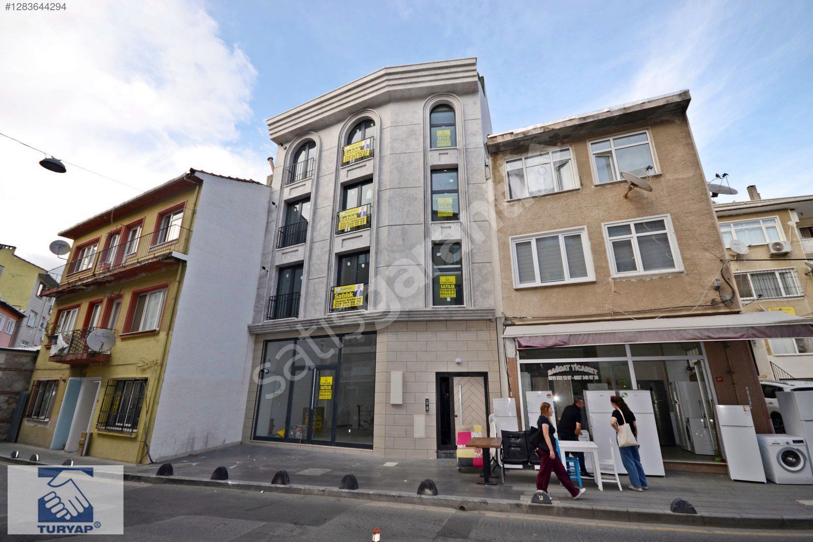 Üsküdar Belediyesinin Yanında Satılık Sıfır İşyeri Dükkan Mağaza