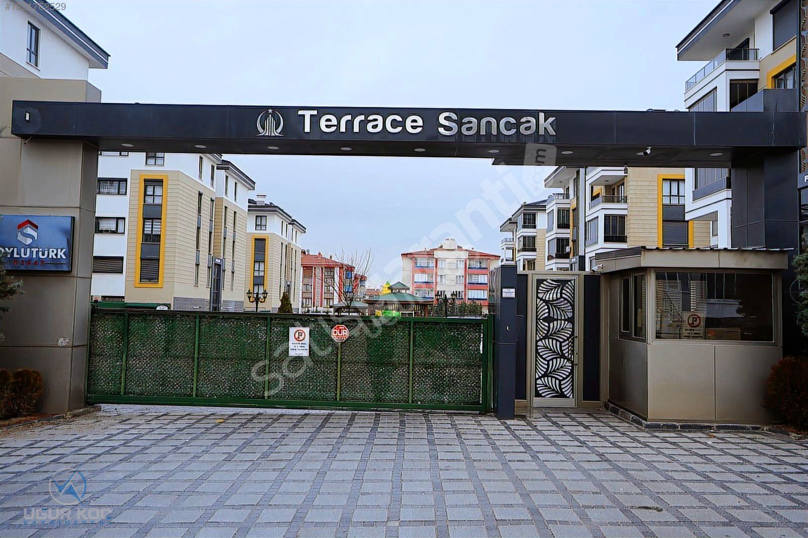 UĞUR KOÇ TAN ASELSAN LİSESİ KARŞISI SİTE İÇİ SATILIK 4+1 DAİRE