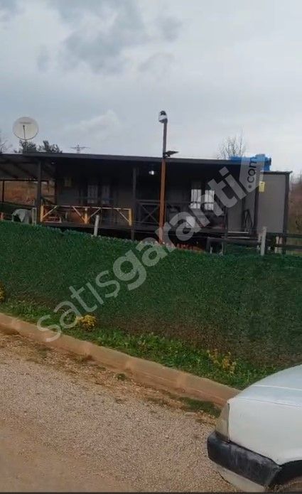 Kestel Kozluören'de hazır kurulu 608 m2 kullanım alanlı bahçe