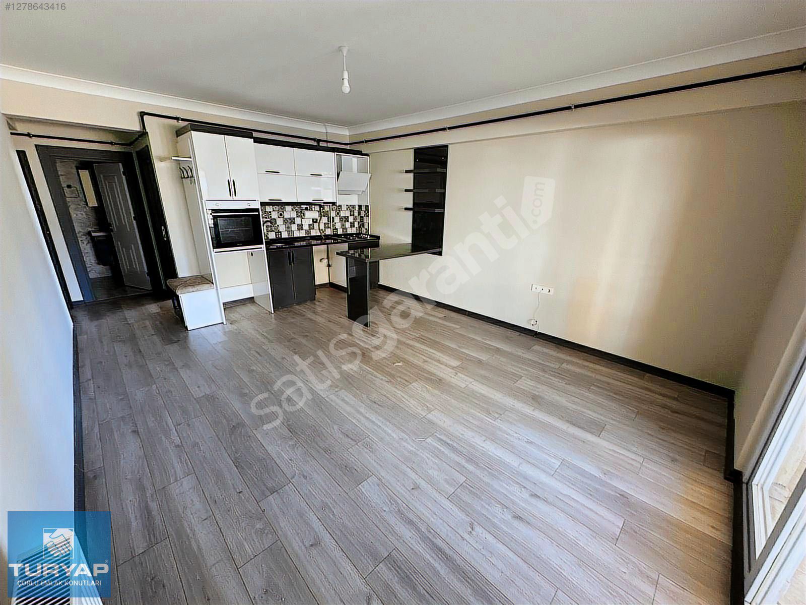 CUMHURİYET PARKINA YAKIN ULTRA LÜKS 1+1 KİRALIK DAİRE!!!