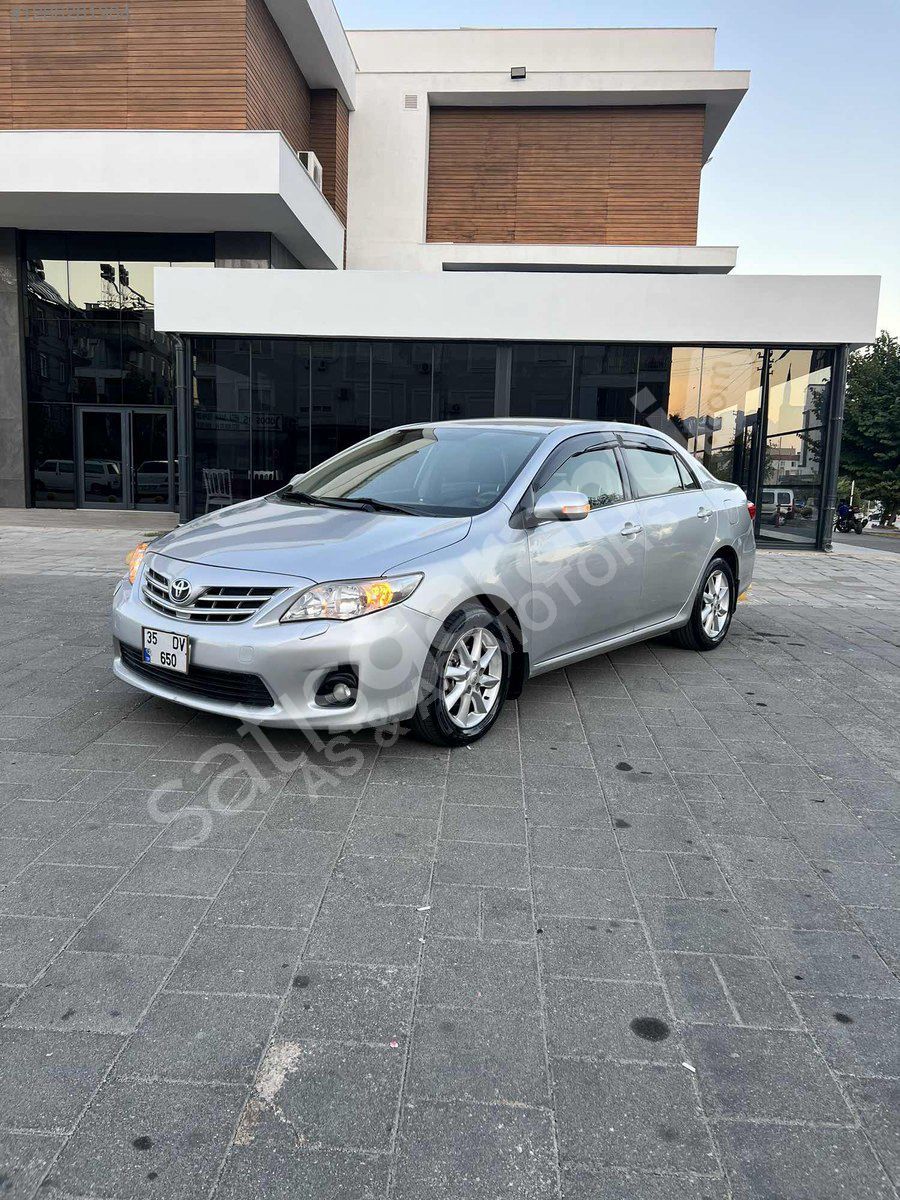MAKYAJLI KASA F1 OTOMATİK VİTES 2011 COROLLA 1.4 D4D