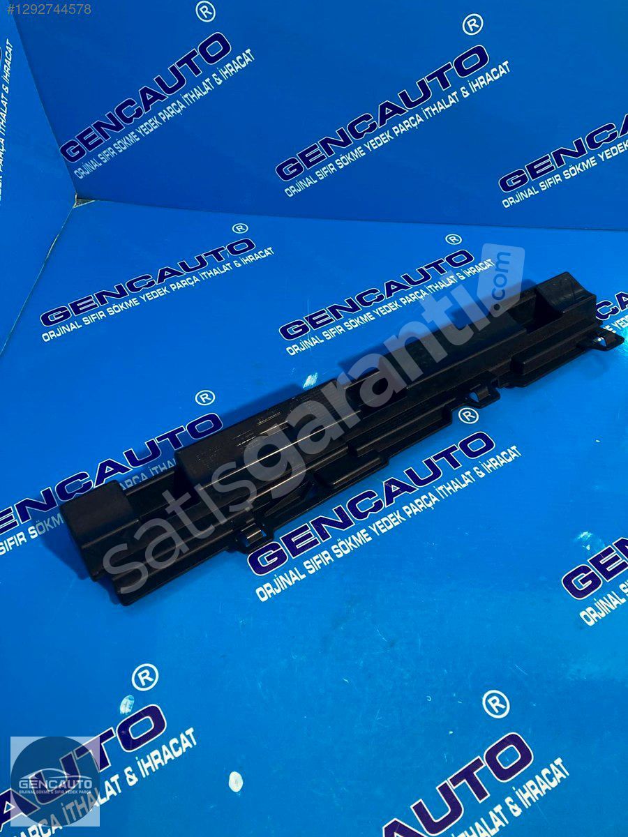 BMW F30 MARŞPİYEL İÇ BAKALİTİ SÖKME ORJ 51777256916 SAĞ ÖN