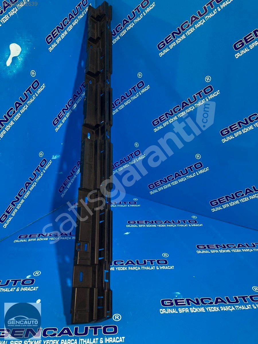 BMW F10 MARŞPİYEL İÇ BAKALİTİ SÖKME ORJ 51777204022 SAĞ ARKA