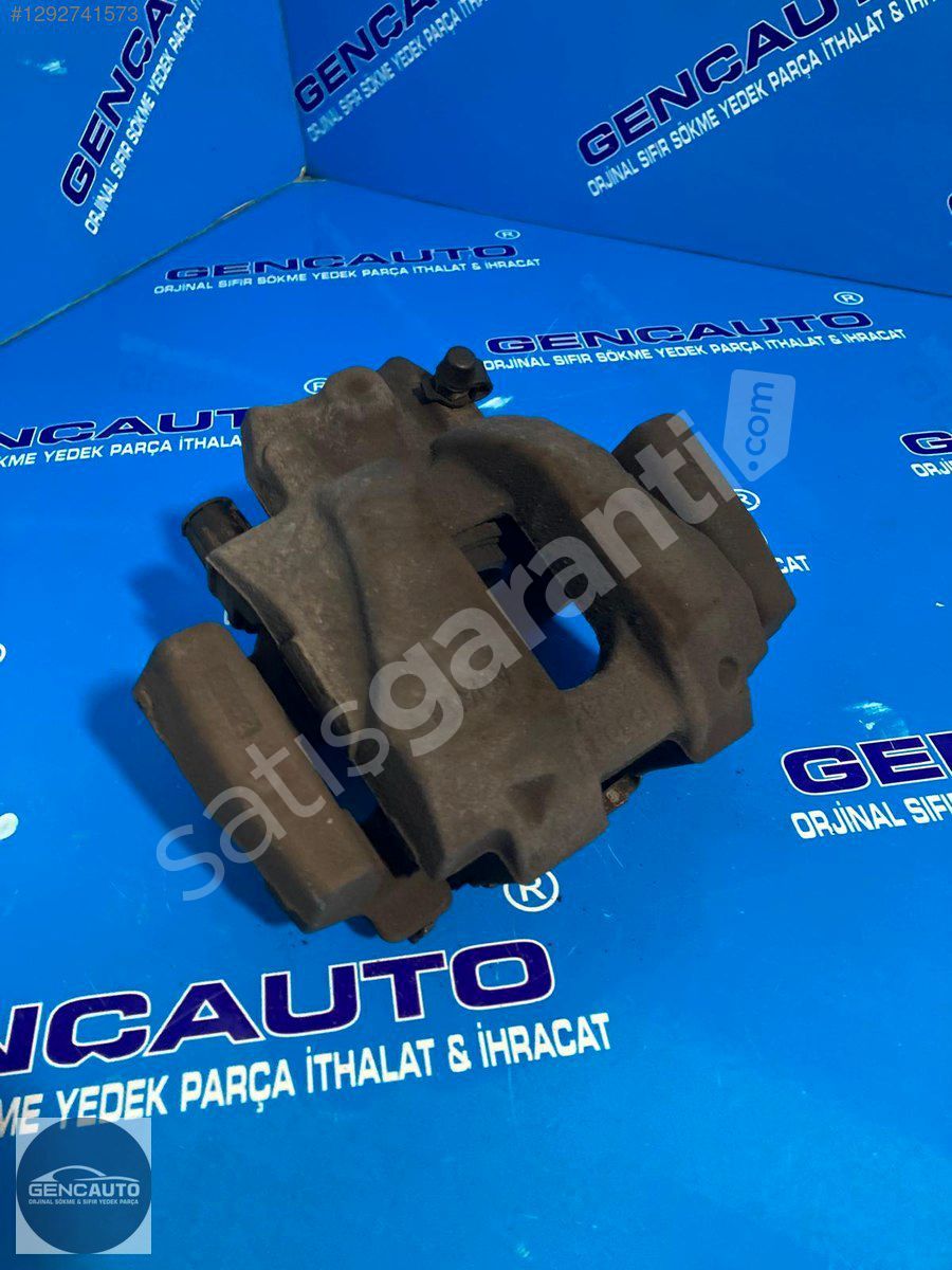 BMW F25 X3 FREN KALİPERİ ÖN SÖKME ORJİNAL 703123P SAĞ