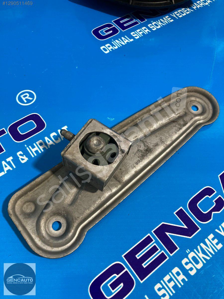 BMW F30 LCI EGZOZ ASKI BRAKETİ SÖKME ORJİNAL 8632529