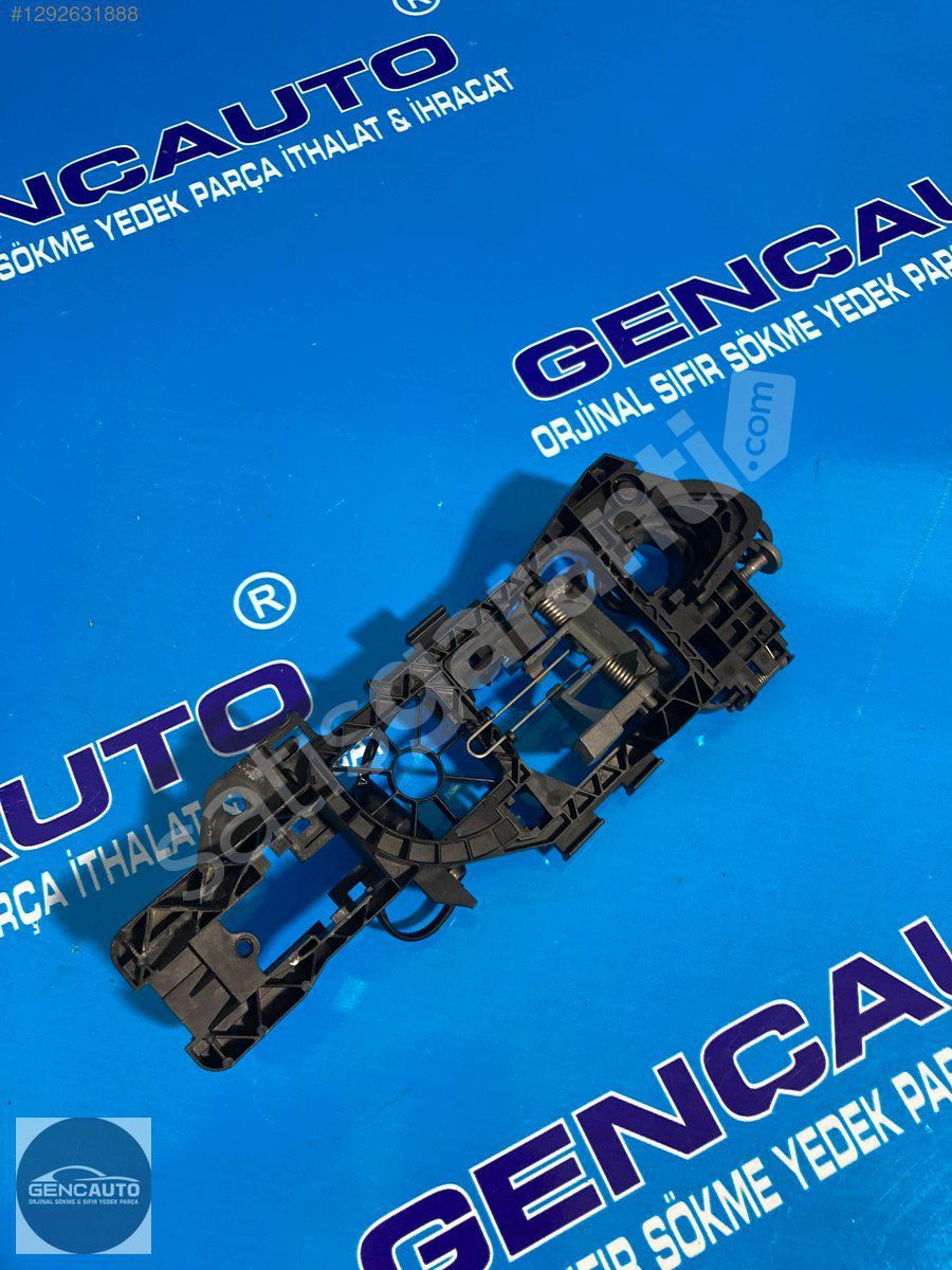 VW PASSAT CC DIŞ KAPI KOLU İÇ BRAKETİ SÖKME ORJ3C8839886 SAĞ