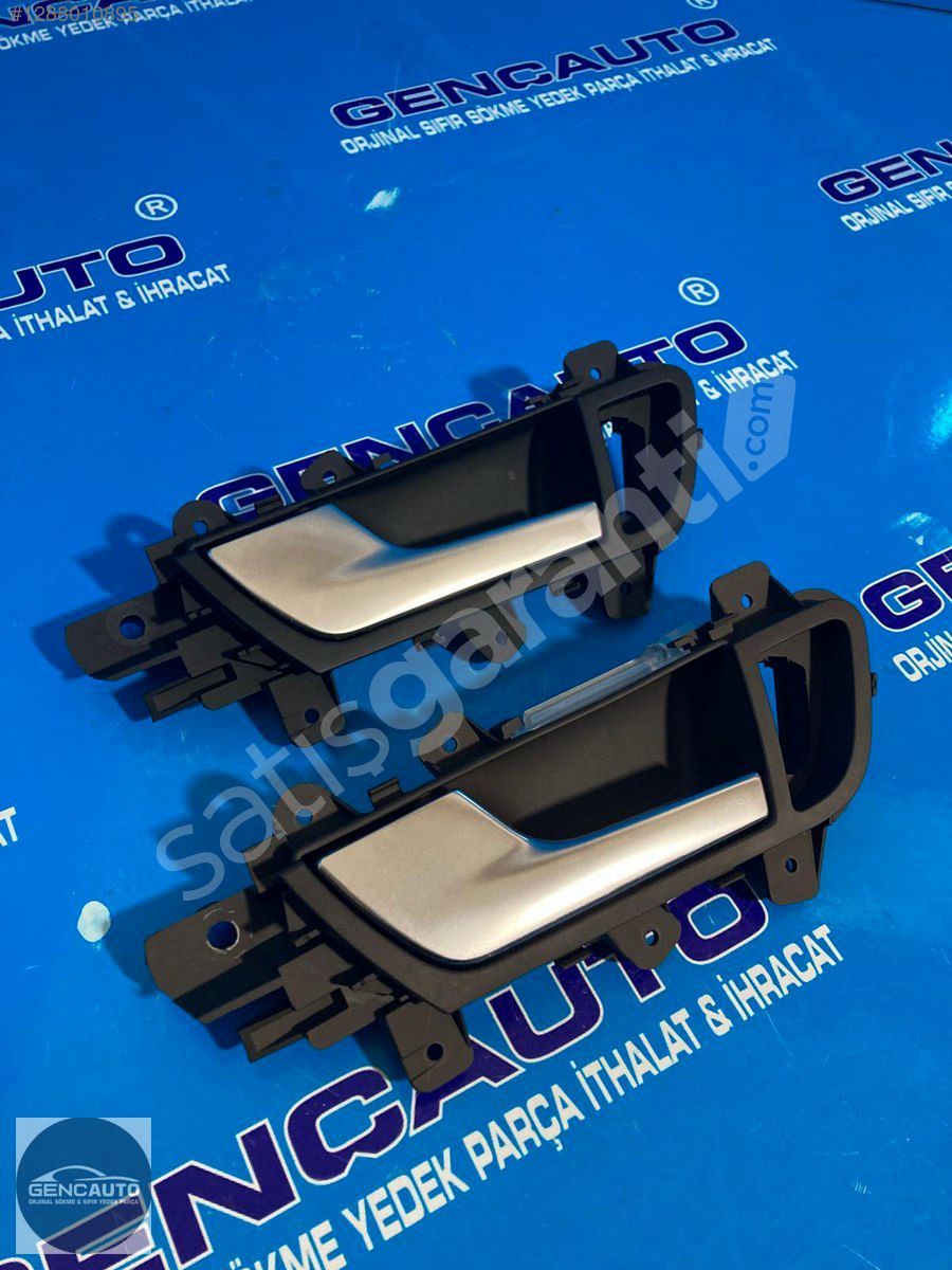 AUDİ A4 A5 KAPI KOLU İÇ AÇMA KOLU SÖKME ORJ 8K0837019F SOL ÖN