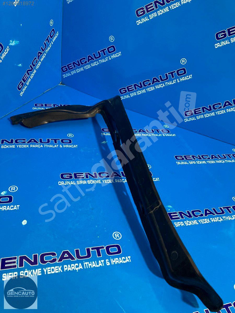 AUDİ A4 A5 ÇAMURLUK İÇ TOZ BAKALİTİ SÖKME ORJ 8K0821111A SOL