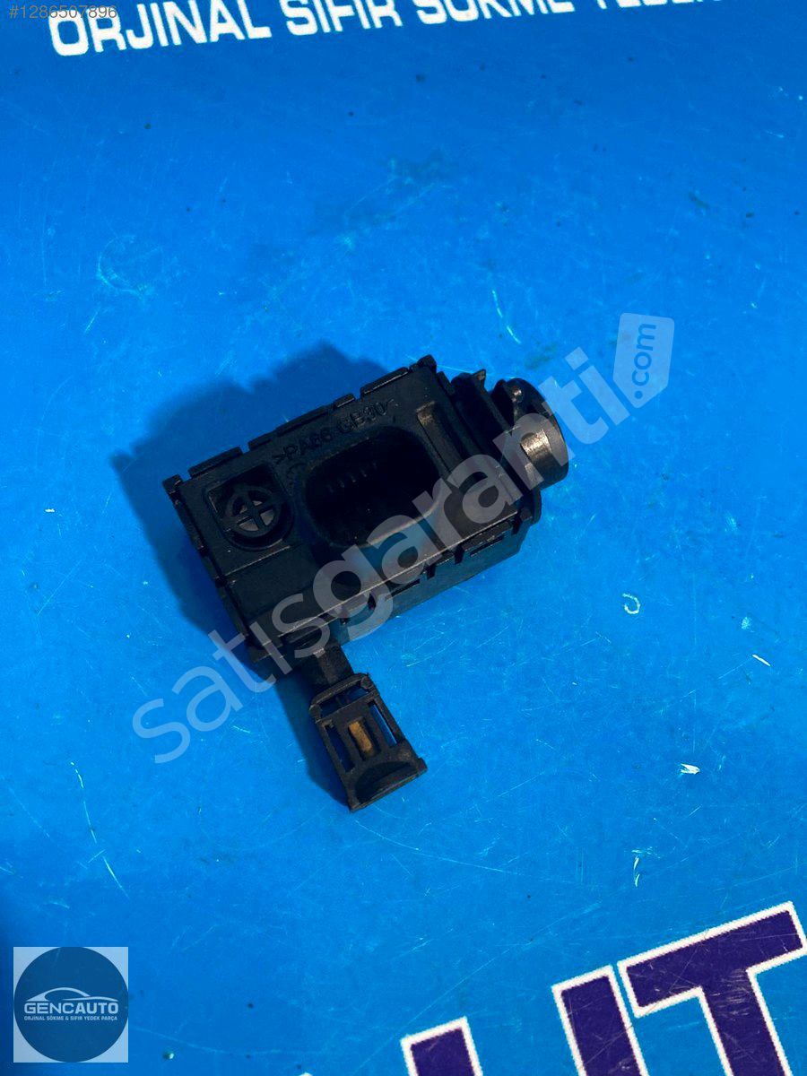 AUDİ A4 A5 A6 Q5 HAVA KALİTE SENSÖRÜ SÖKME ORJİNAL 4G0907658A