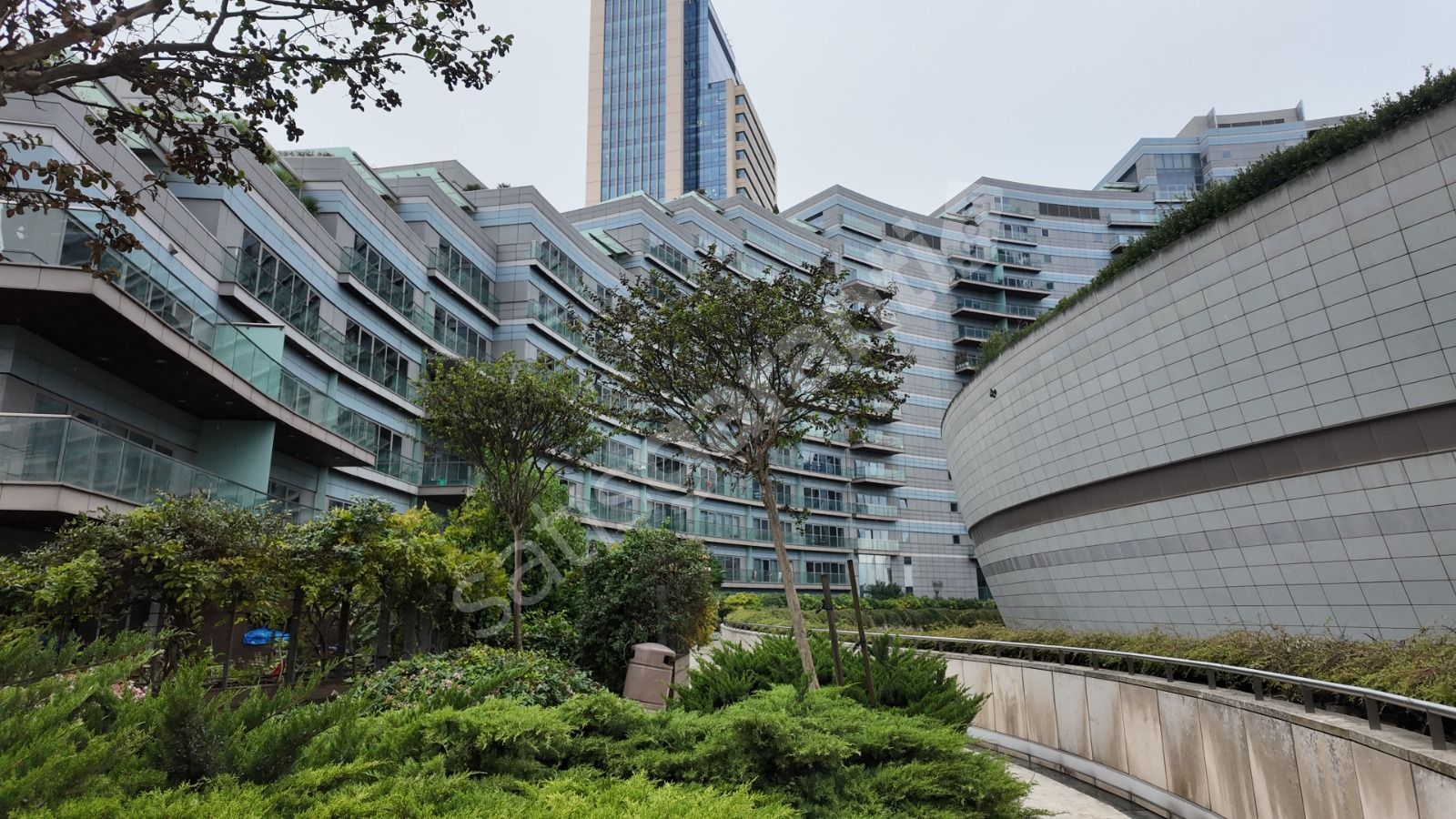 KANYON RESIDENCE 1+1 ARA KAT 100M2 BAKIMLI DAİRE