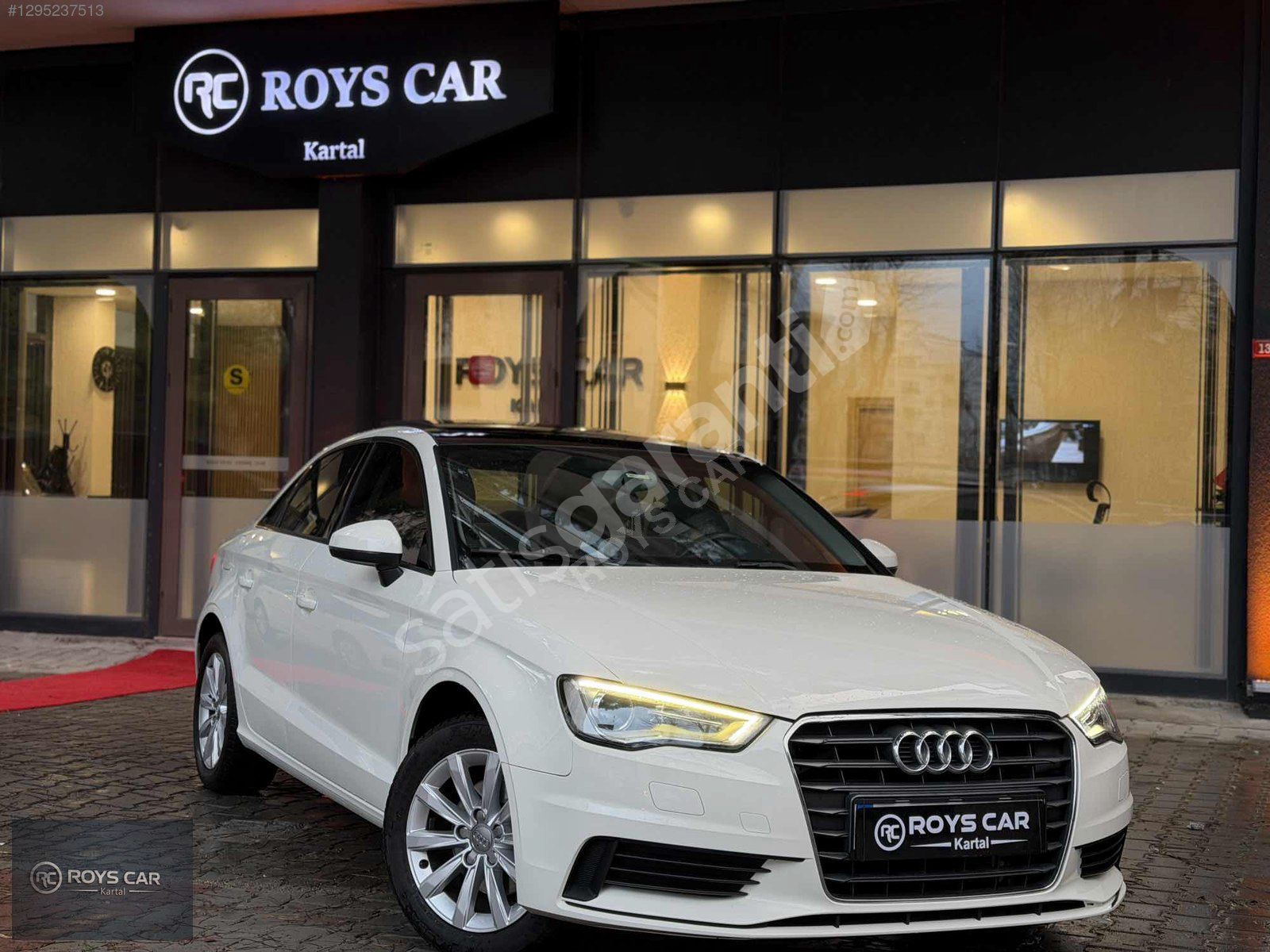 FIRSAT ARACI 375.000 PEŞİN 36 AY VADE A3 SEDAN 1.6 TDİ CAMTAVAN