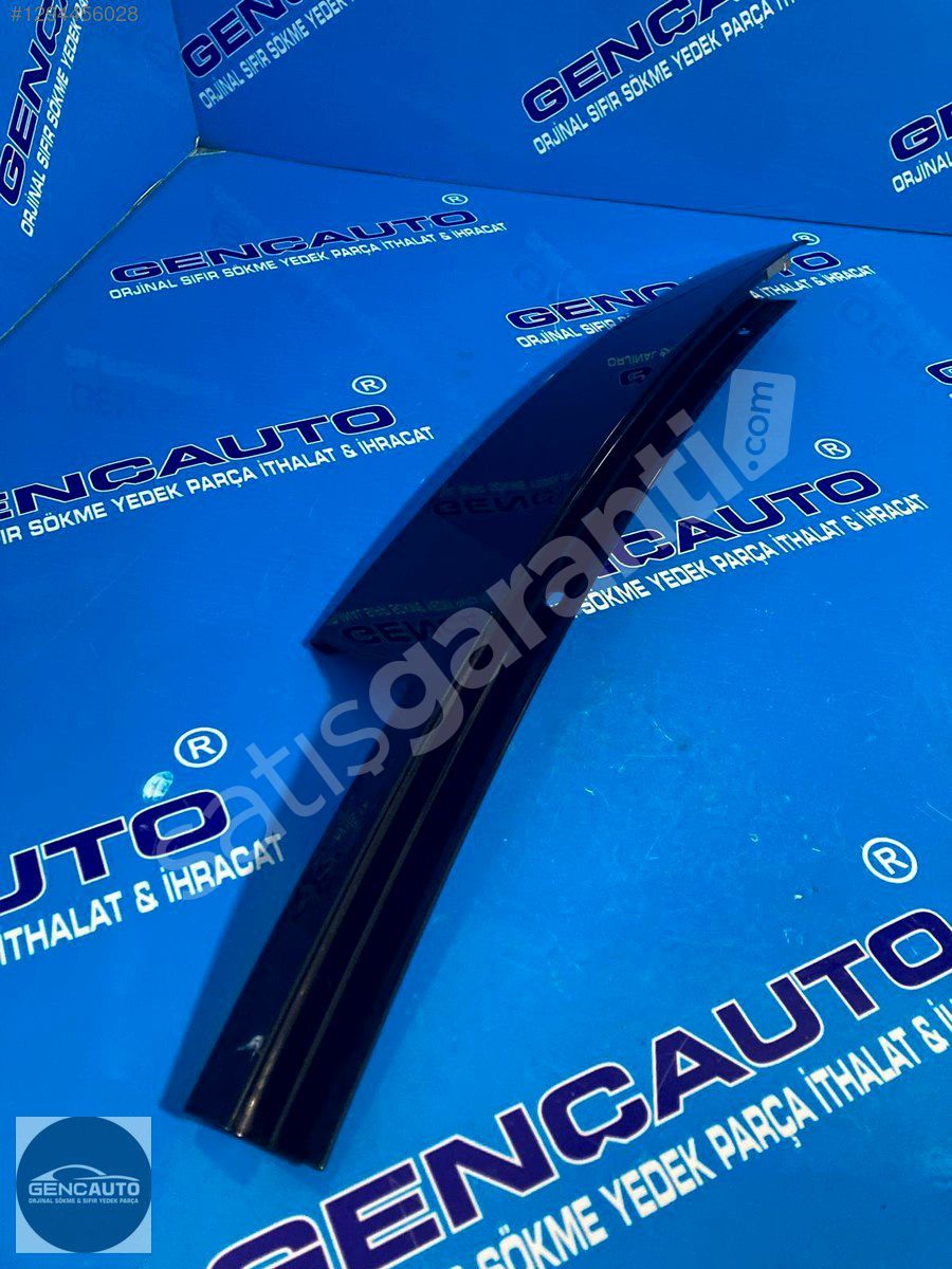 BMW F10 MTECNİK KAPI DİREK PALASI SÖKME ORJ 7209724 PİANOB SAĞ