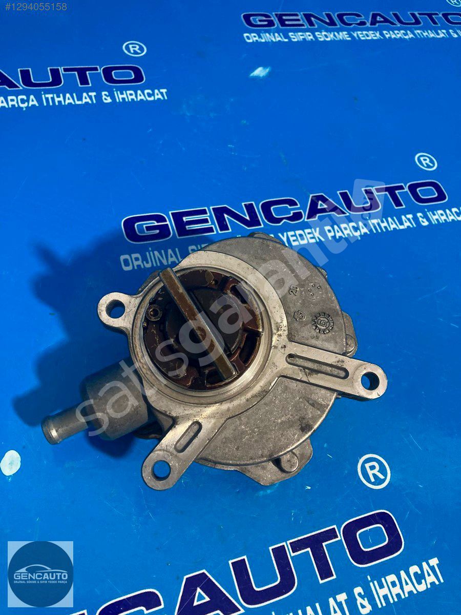 BMW E82 E88 FREN VAKUM POMPASI SÖKME ORJİNAL 687390