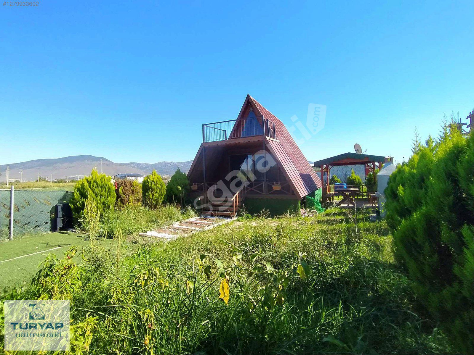 İzmir Menemen Türkelli Yıldırım mahallesi Satılık 202 m2 Bahçe