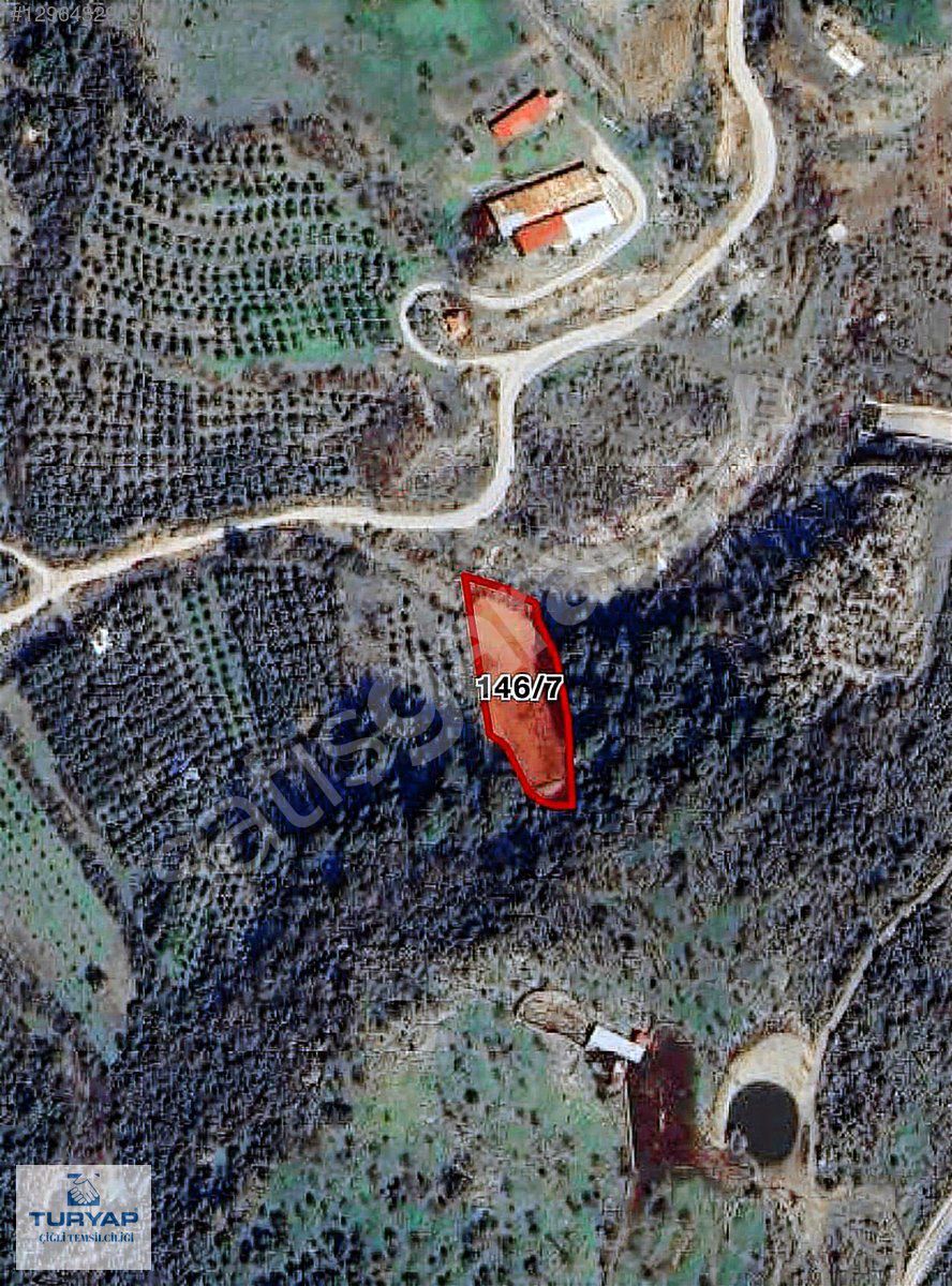 Menemen Süleymanlı'da Satılık 205 m2 Tarla