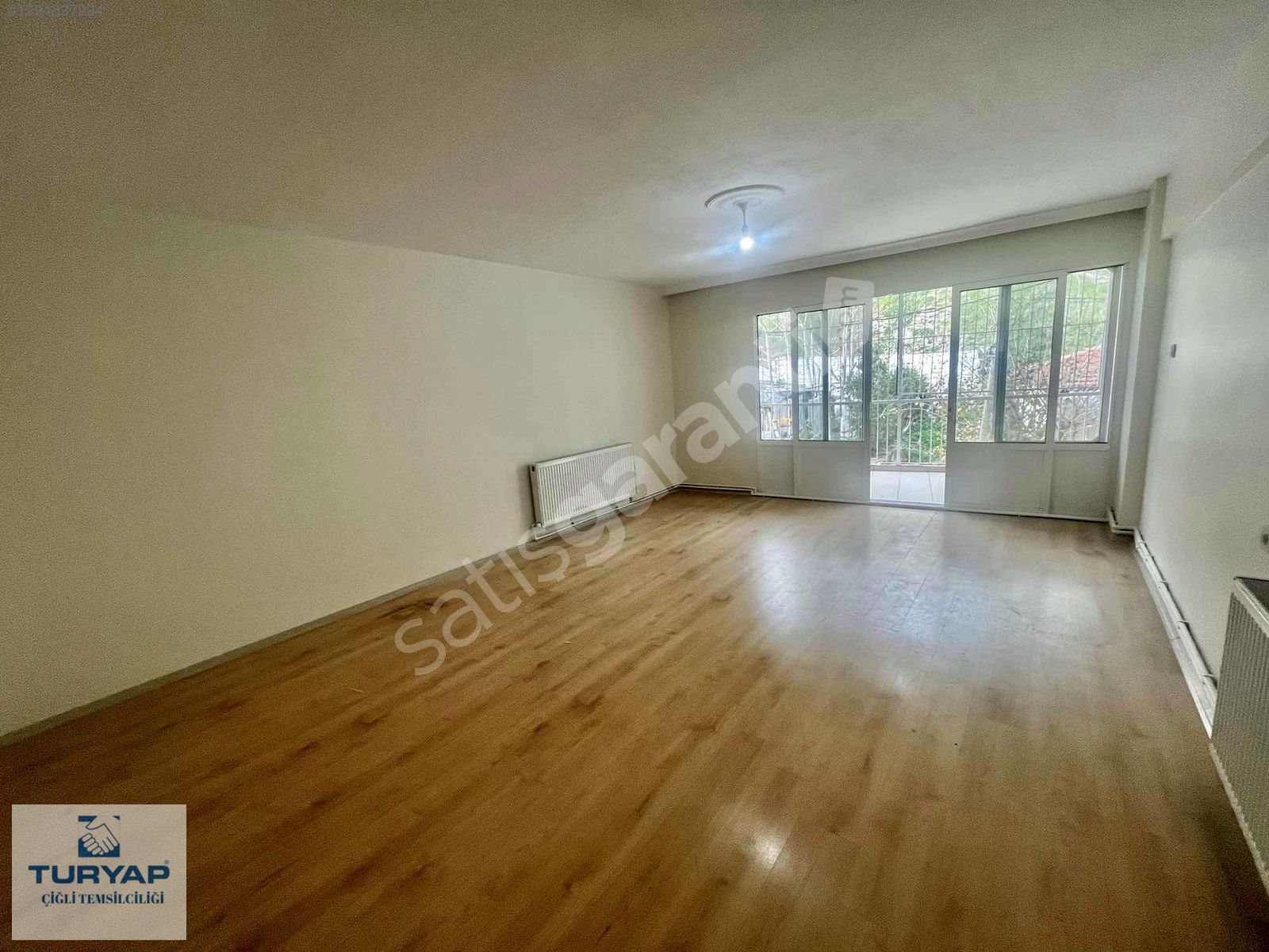 Çiğli Şirintepe Mahallesi'nde Satılık 3+1 Daire