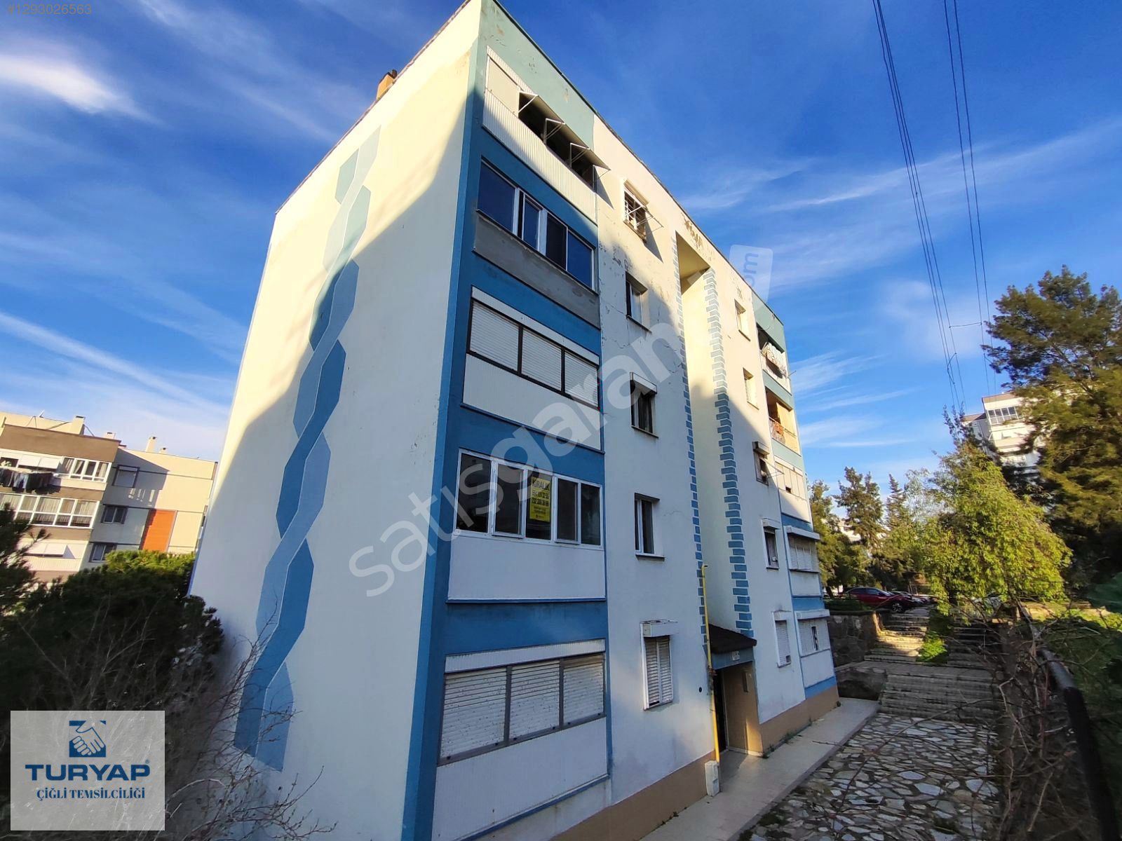 Çiğli Küçük Çiğli Mahallesi'nde Kiralık 3+1 Daire