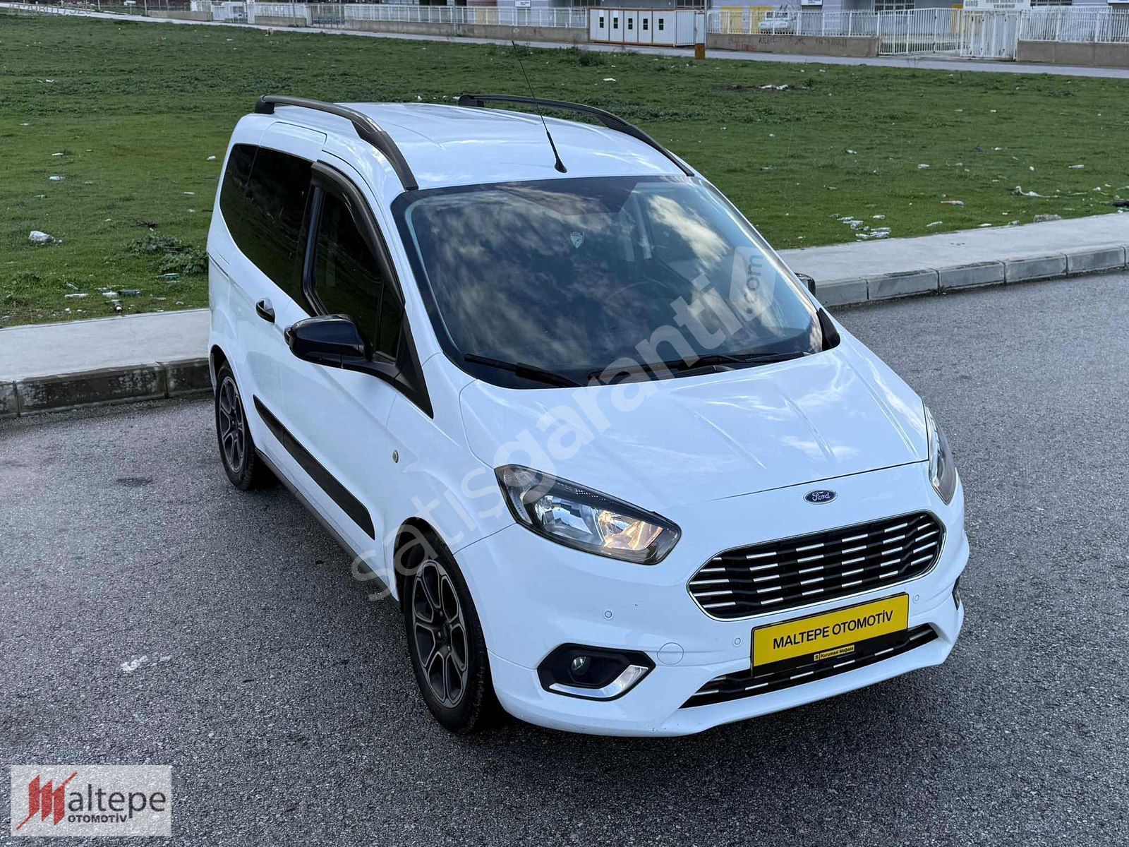 2023 FORD TOURNEO COURIER 1.0ECOBST TİTANİUMPLS HATASIZ 87.000KM