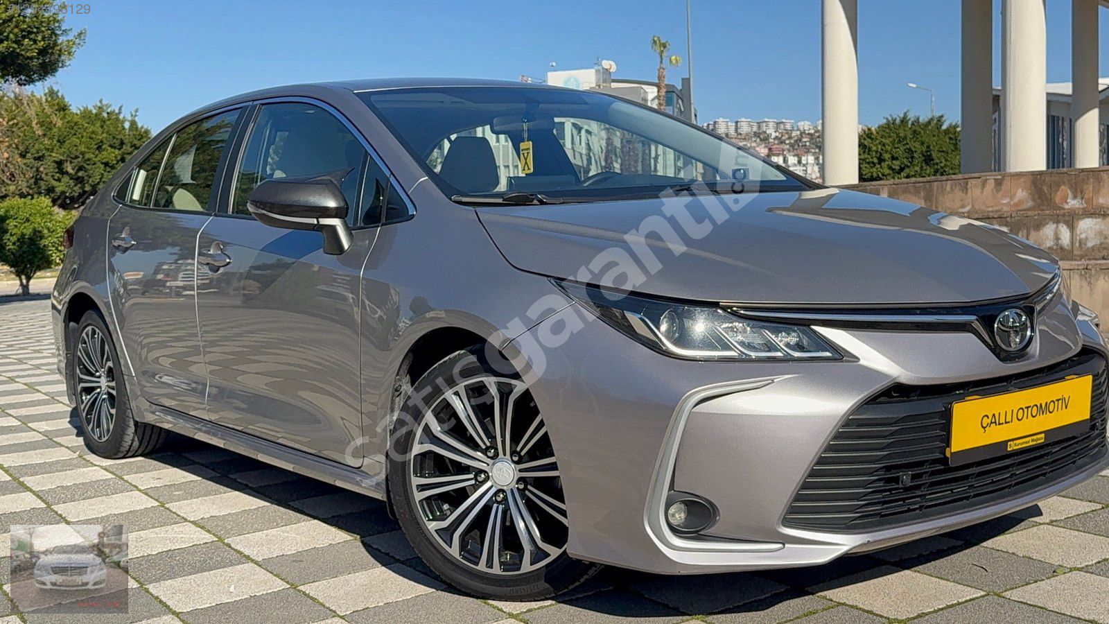 ÇALLI,DAN 2021 COROLLA 77.200 KM TABELA OKUMA+GERİ GÖRÜŞ+NAVİGAS