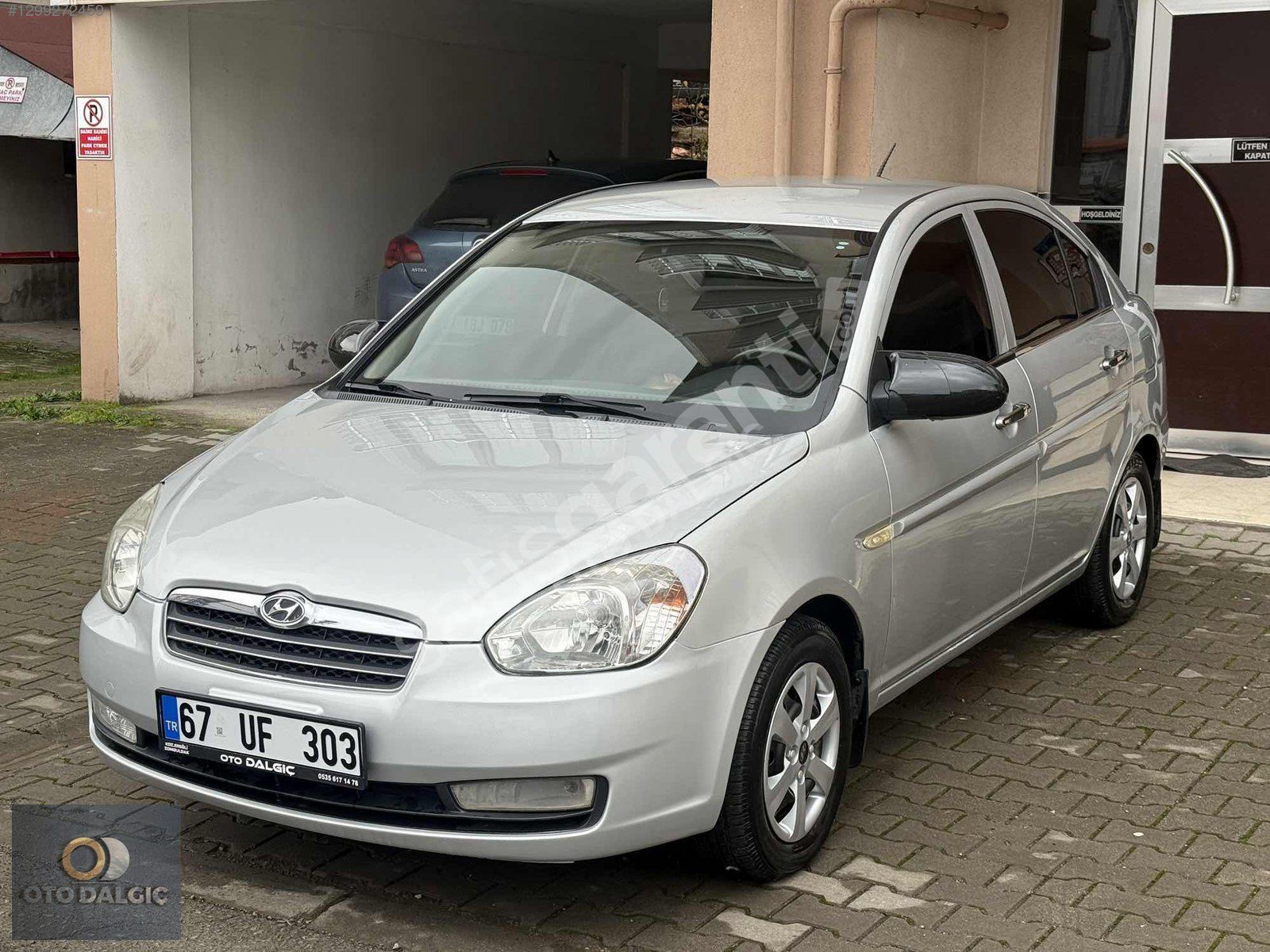 OTOMATİK 2011 MODEL 1.4 DOCH MOTOR BENZİNLİ ACCENT ERA