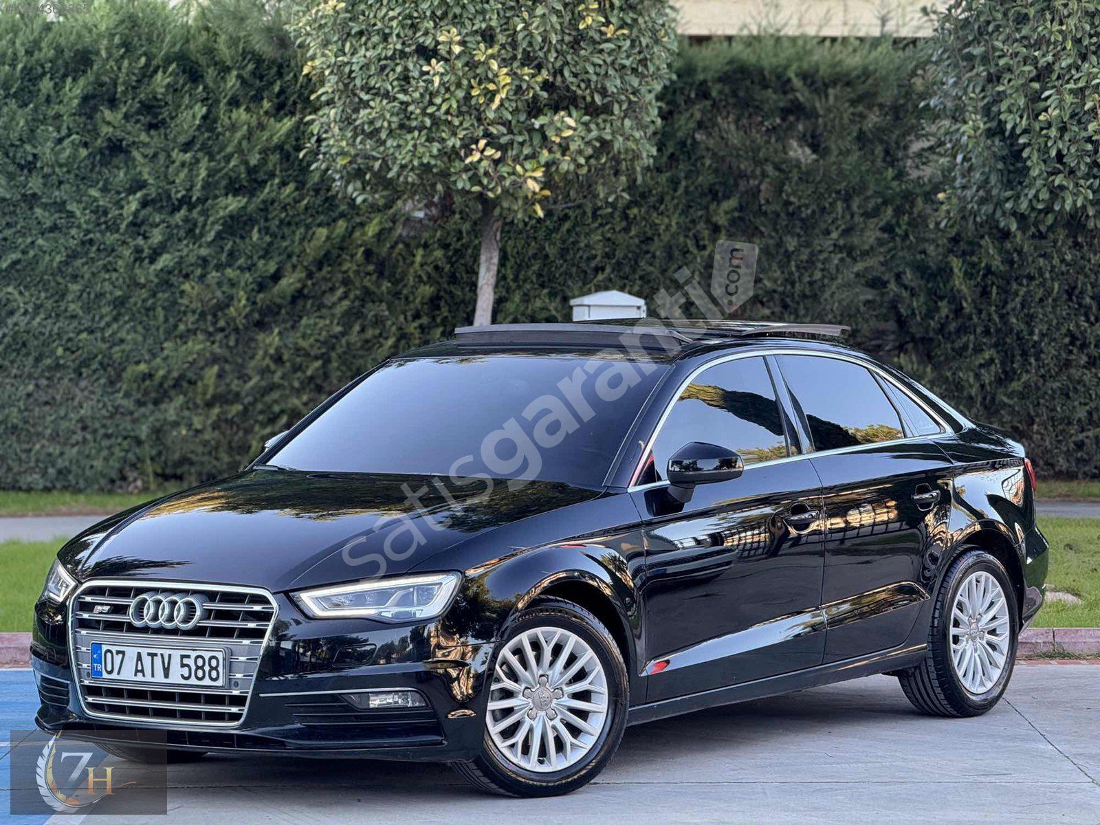 HATASIZ BOYASIZ CAM TAVAN AUDİ A3 1.6TDI S TRONİC