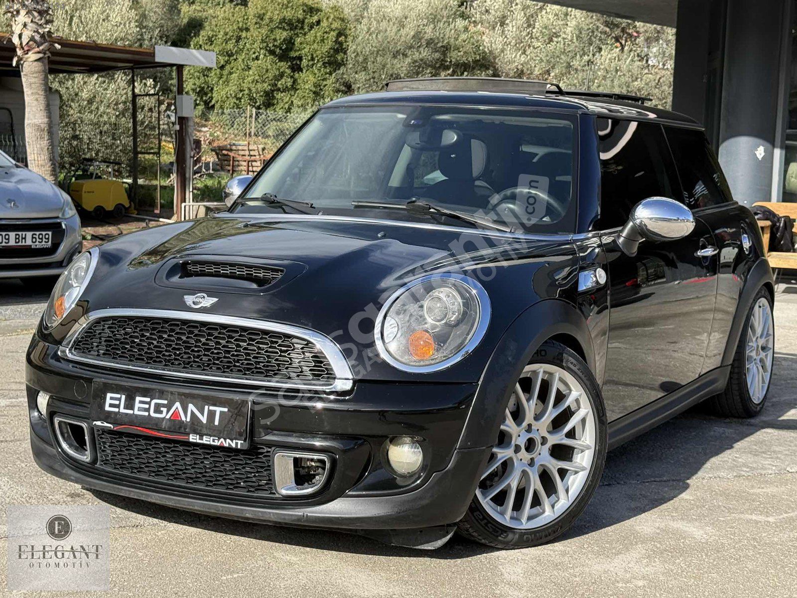 2011/MINI COOPER S/184HP/OTOMATİK/CAM TAVAN/DÜŞÜK KM
