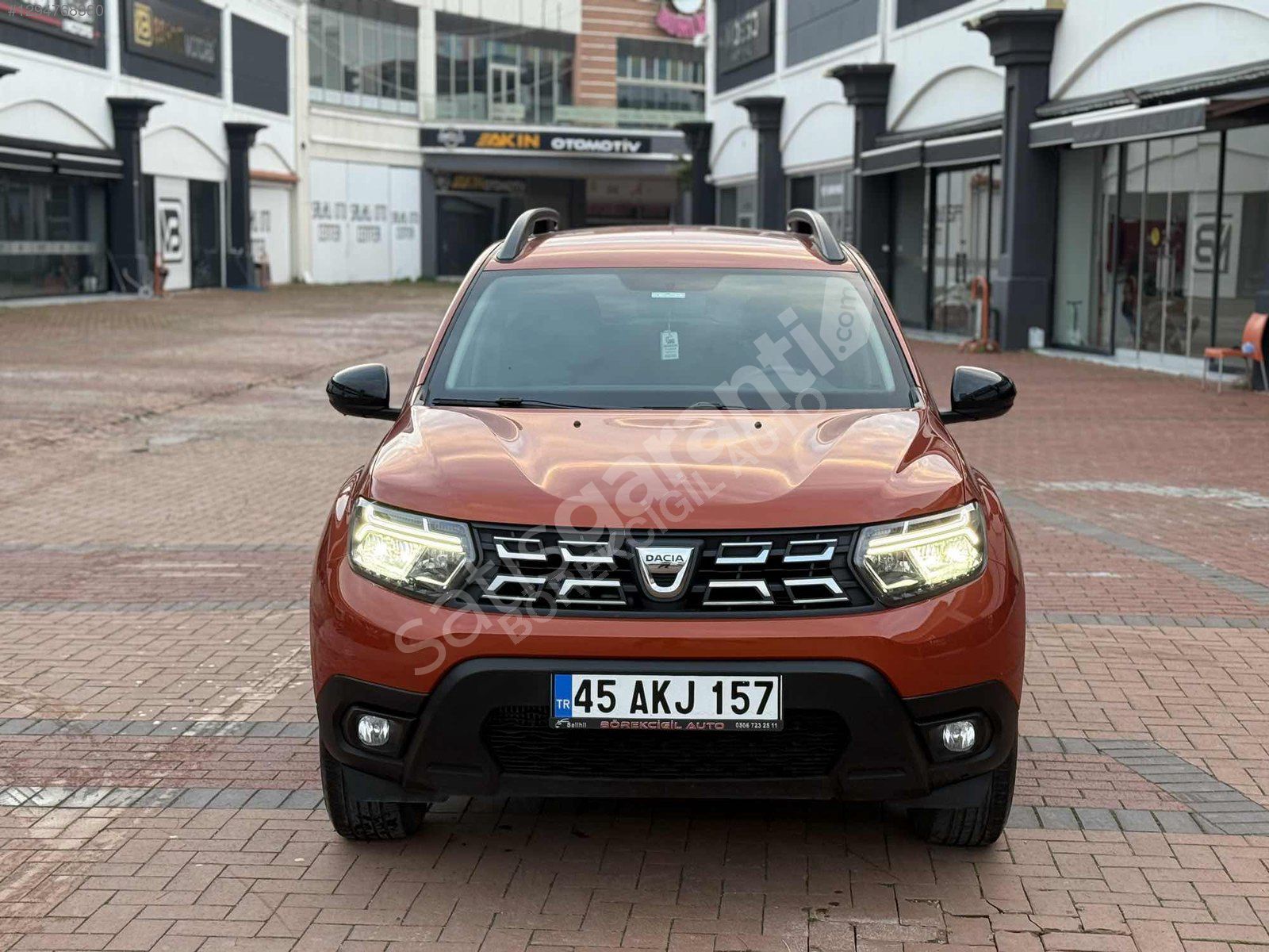 BÖREKCİGİL AUTO 1.3 OTOMATİK DUSTER TURUNCU TAKASLI PAZARLIKSIZ