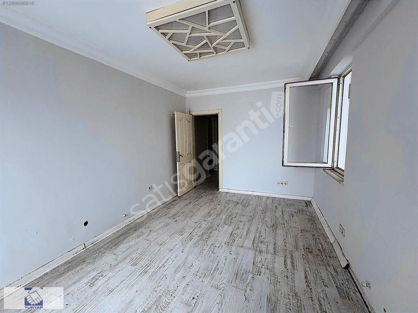 MÜKEMMEL LOKASYONDA KİRALIK İŞ YERİ