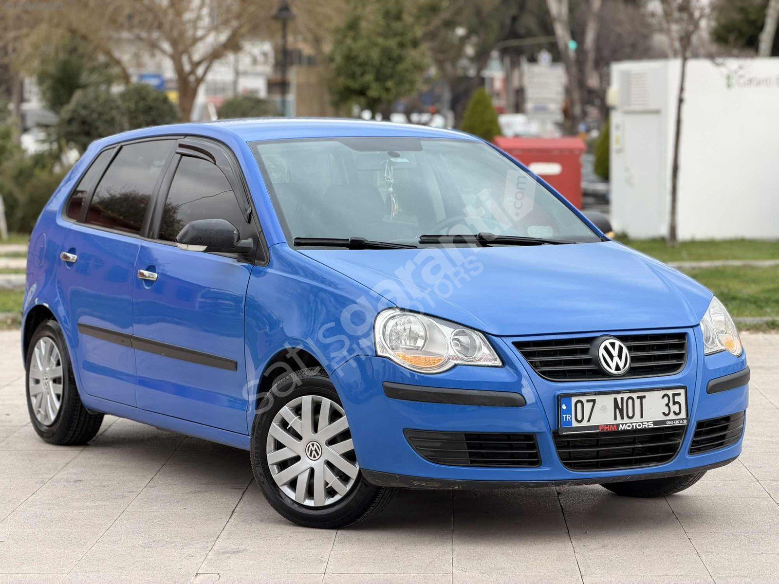 BAKIMLI//VW POLO 1.4 LANSMAN RENK KUSURSUZ