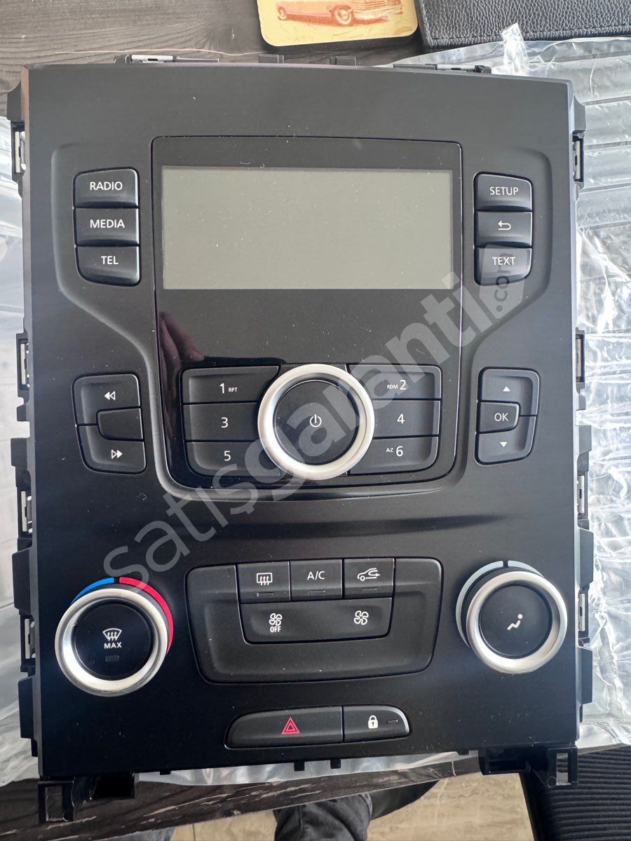 Sıfır Megane 4 Teyp klima kontrol ünitesi