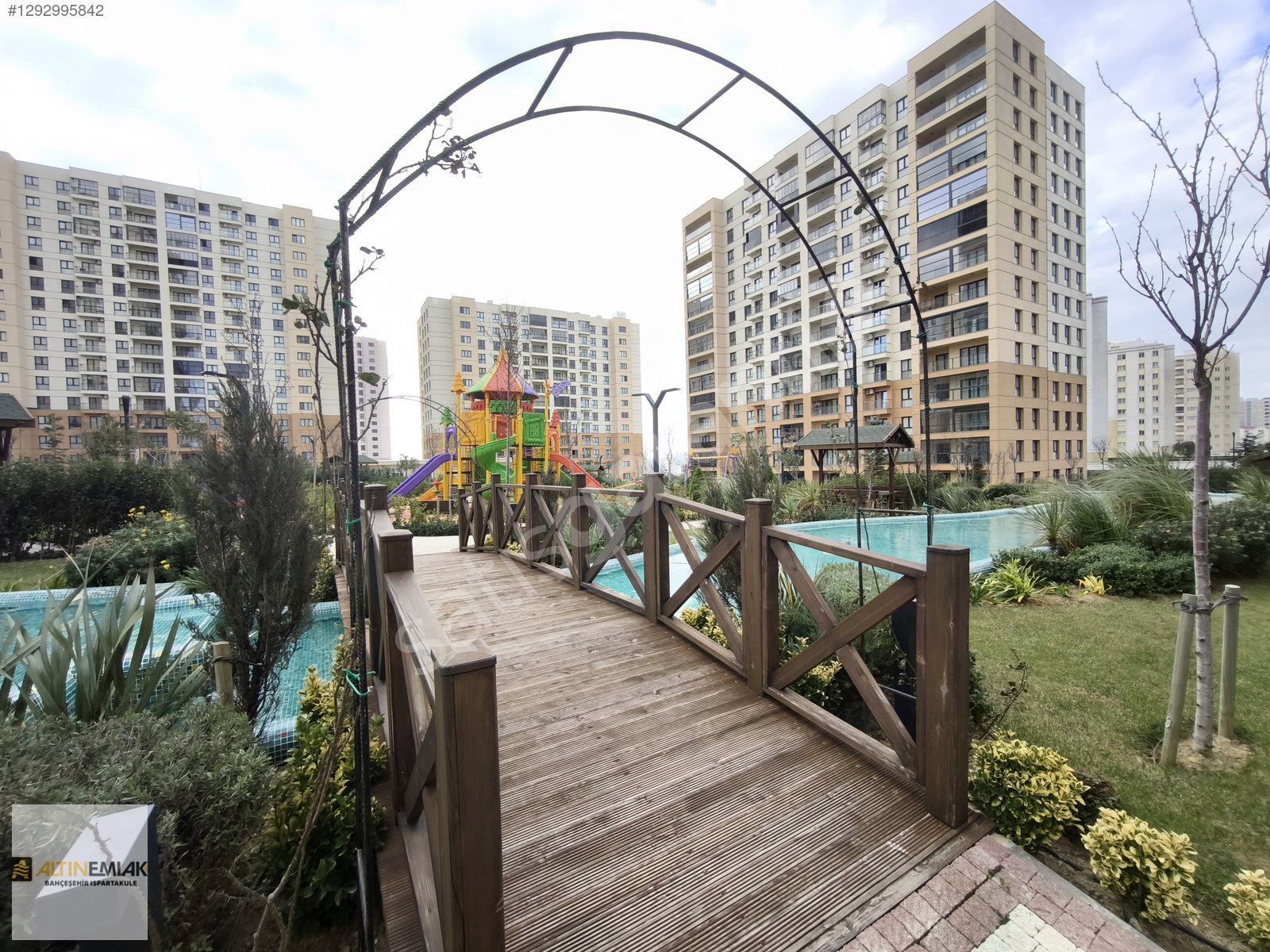 ALTIN EMLAK ISPARTAKULE BİZİMEVLER10 3+1 175m2 KİRALIK DAİRE