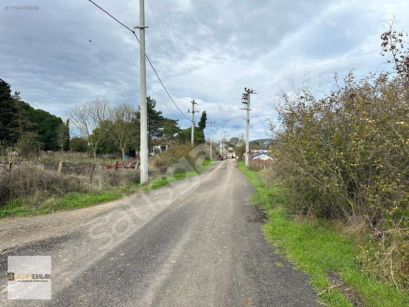 ÇANAKKALE BİGA GEYİKKIRI YOLA CEPHE 560m2 %40 İMARLI SATILIK