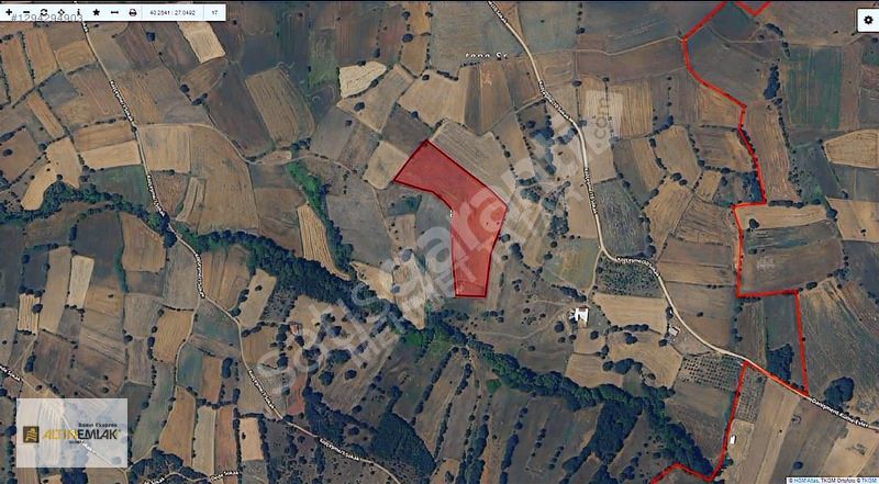 Çanakkale Biga Kozçeşme Köyünde Satılık Tarla 18.400 m2 Tek Tapu