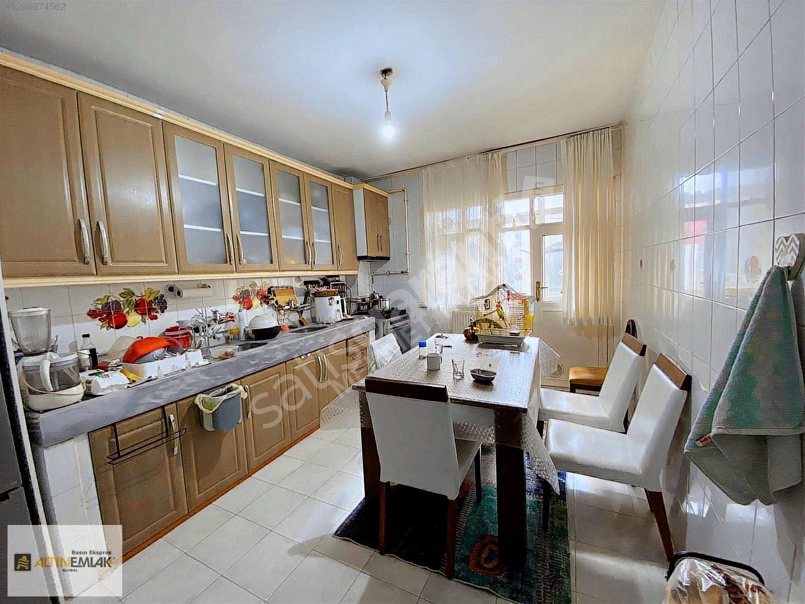 Bağcılar Çınar Mah. Cadde Üzeri Satılık 2+1 Daire