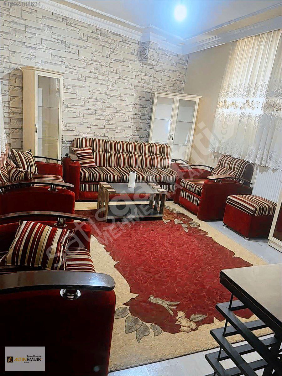 Esenyurt Yeşilkent mahallesi Satılık 1+1 Daire Krediye Uygun