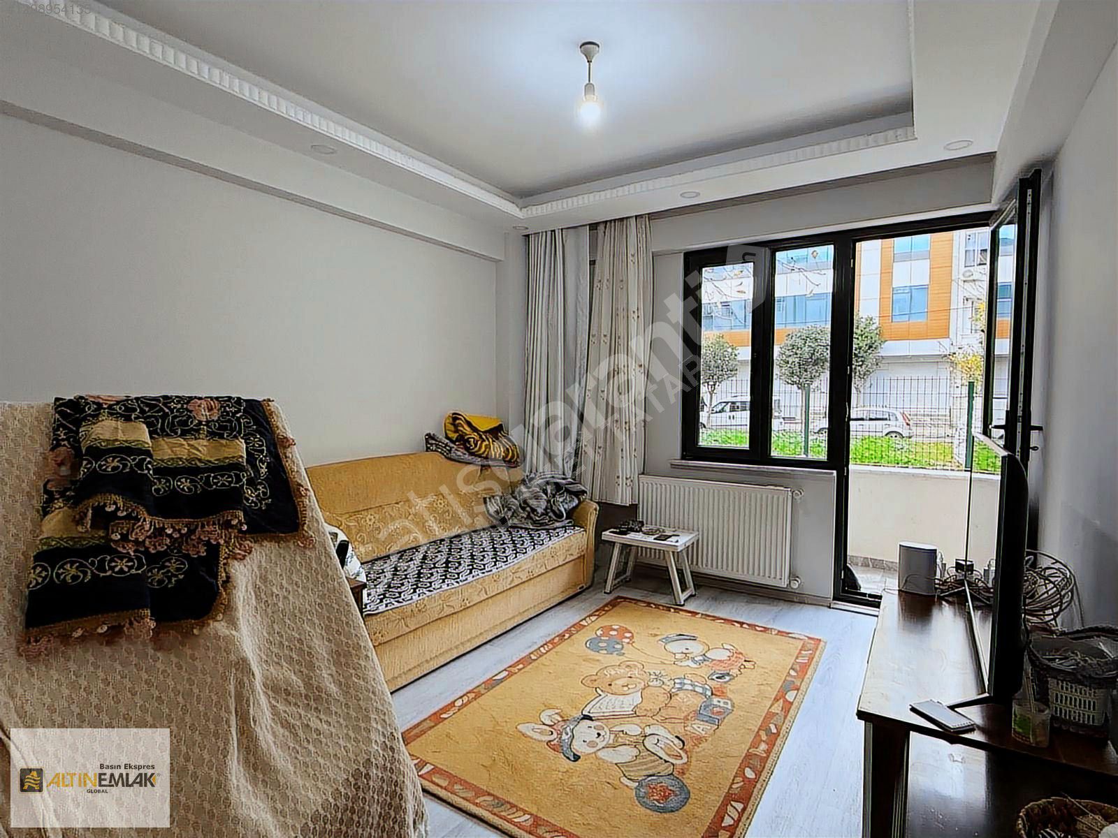 Güneşli Hürriyet'te Satılık 2+1 Daire, Krediye Uygun,