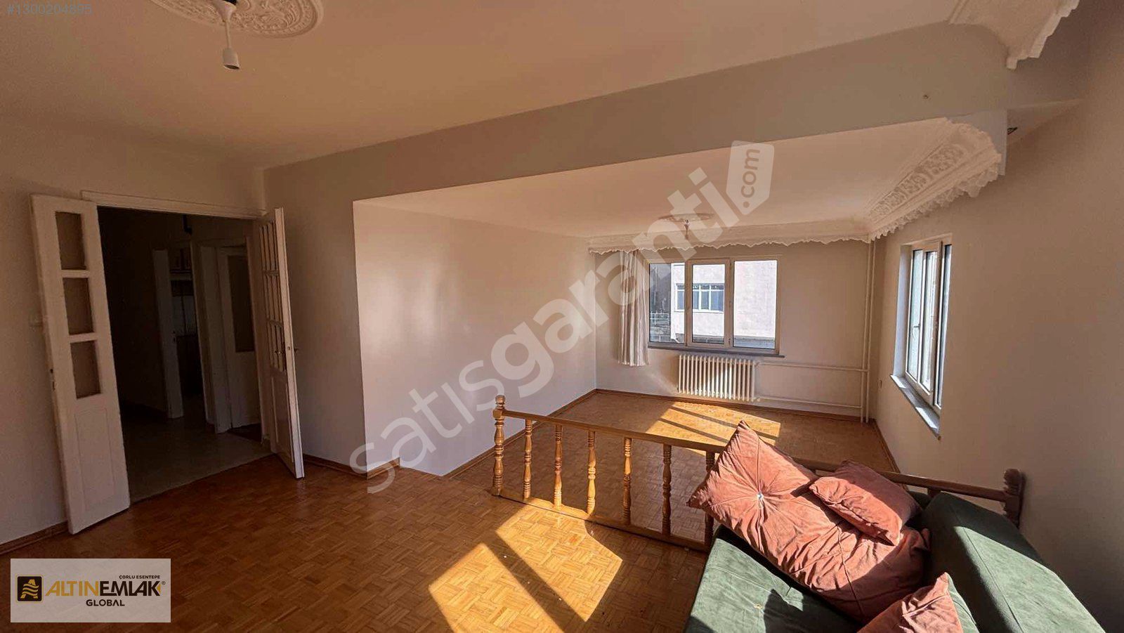 Muhittinde Gayem Sitesin de Otoparklı 145 m² Geniş 3+1 Kiralık