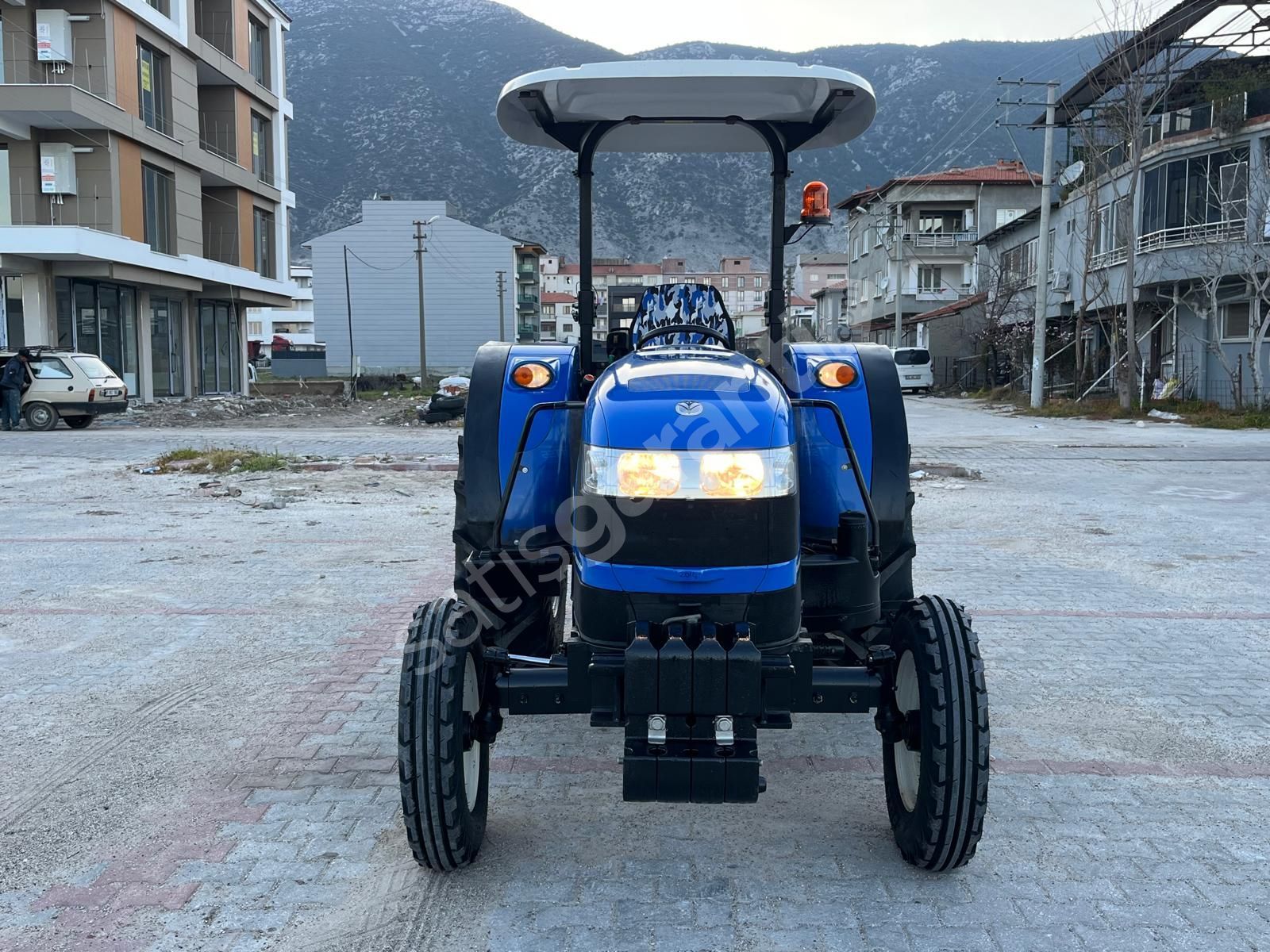 2014 NEW HOLLAND TT55 4 LASTİK YENİ VİZE YENİ