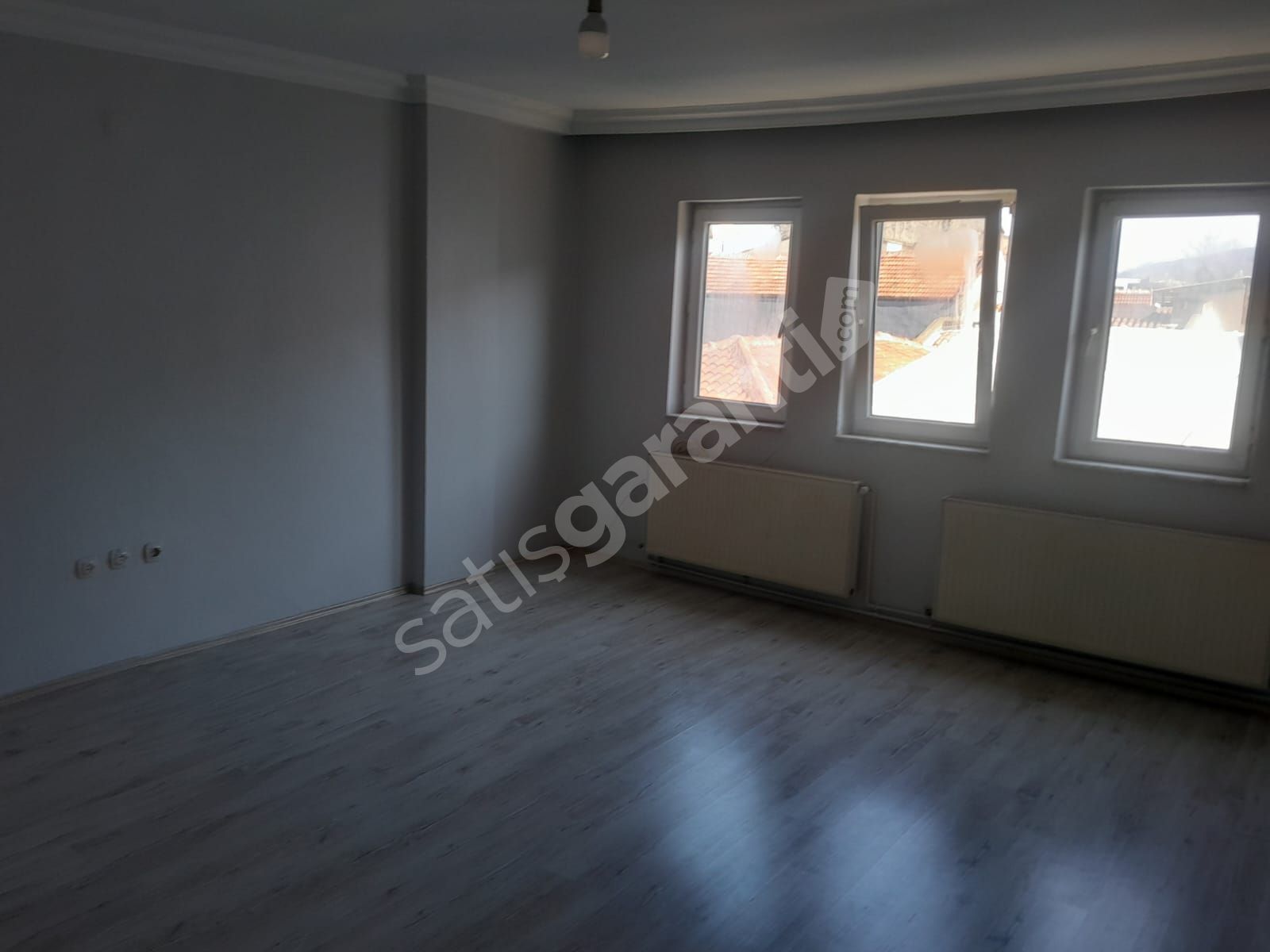 Bursa Osmangazi Reyhan Mah Merkezi Konumda Kiralık Daire