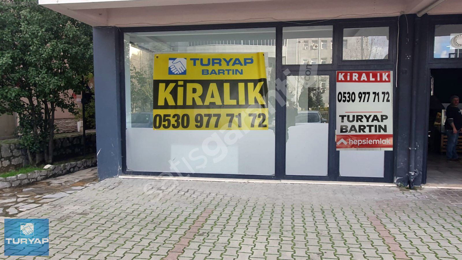 VALİLİK BİNASI KARŞISINDA KİRALIK DÜKKAN